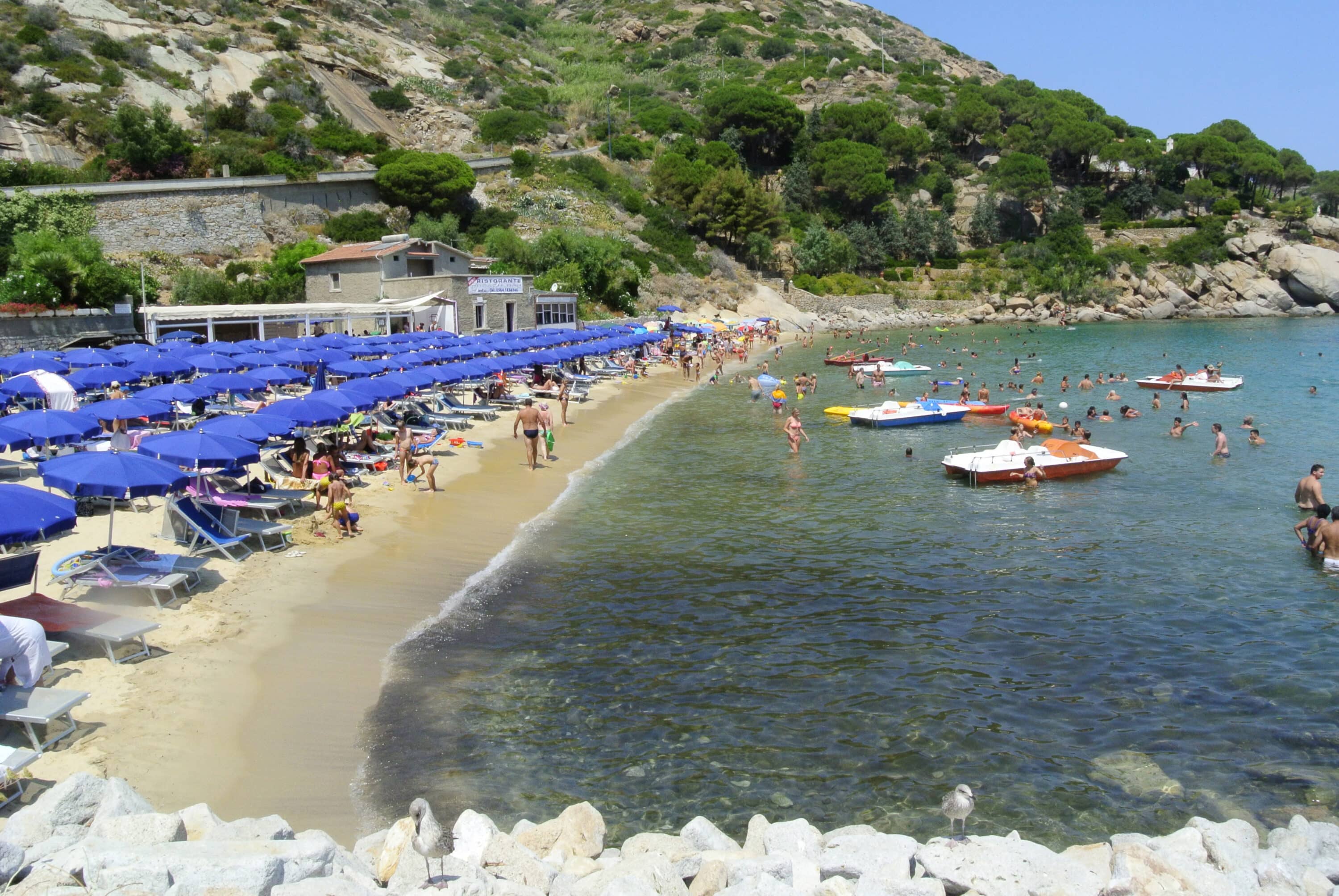 Italiani senza vacanze: con i rincari quasi uno su due costretto a rinunciare alle ferie