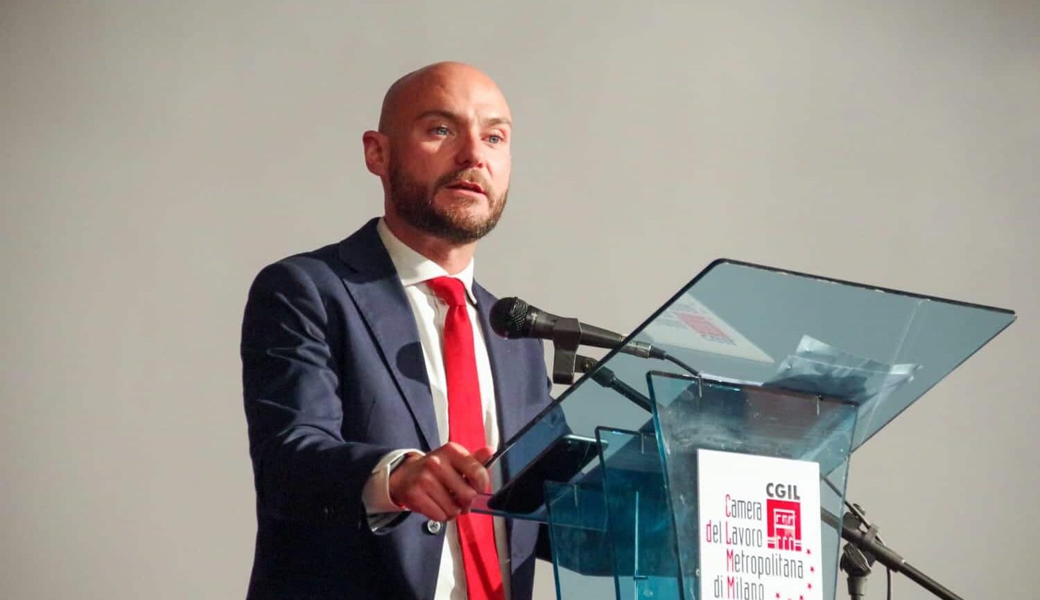Allarme Cgil: a Milano è “pirata” l’80% dei nuovi contratti di lavoro