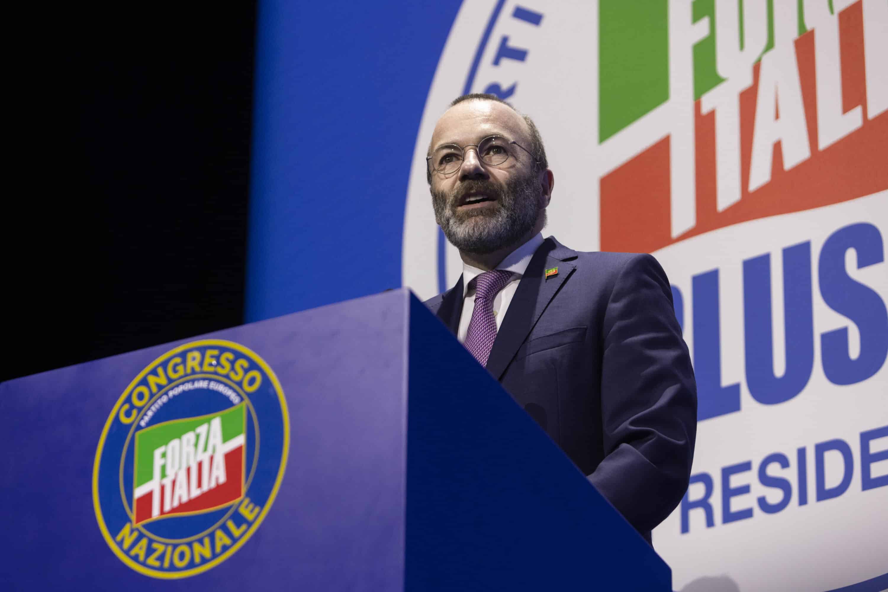 Il crollo del baluardo moderato in Europa: come il Ppe si è piegato ai sovranisti
