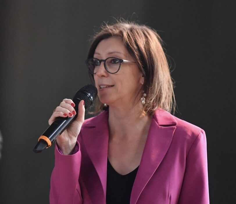 “Tagli da 8 miliardi in manovra, il governo affossa gli enti locali”: parla Roggiani (Pd)