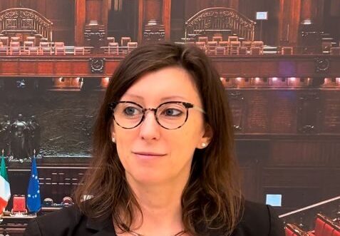 “Italia fuori dall’Oms, la destra segue Trump e mette a rischio la Sanità”: parla la deputata del Pd Roggiani
