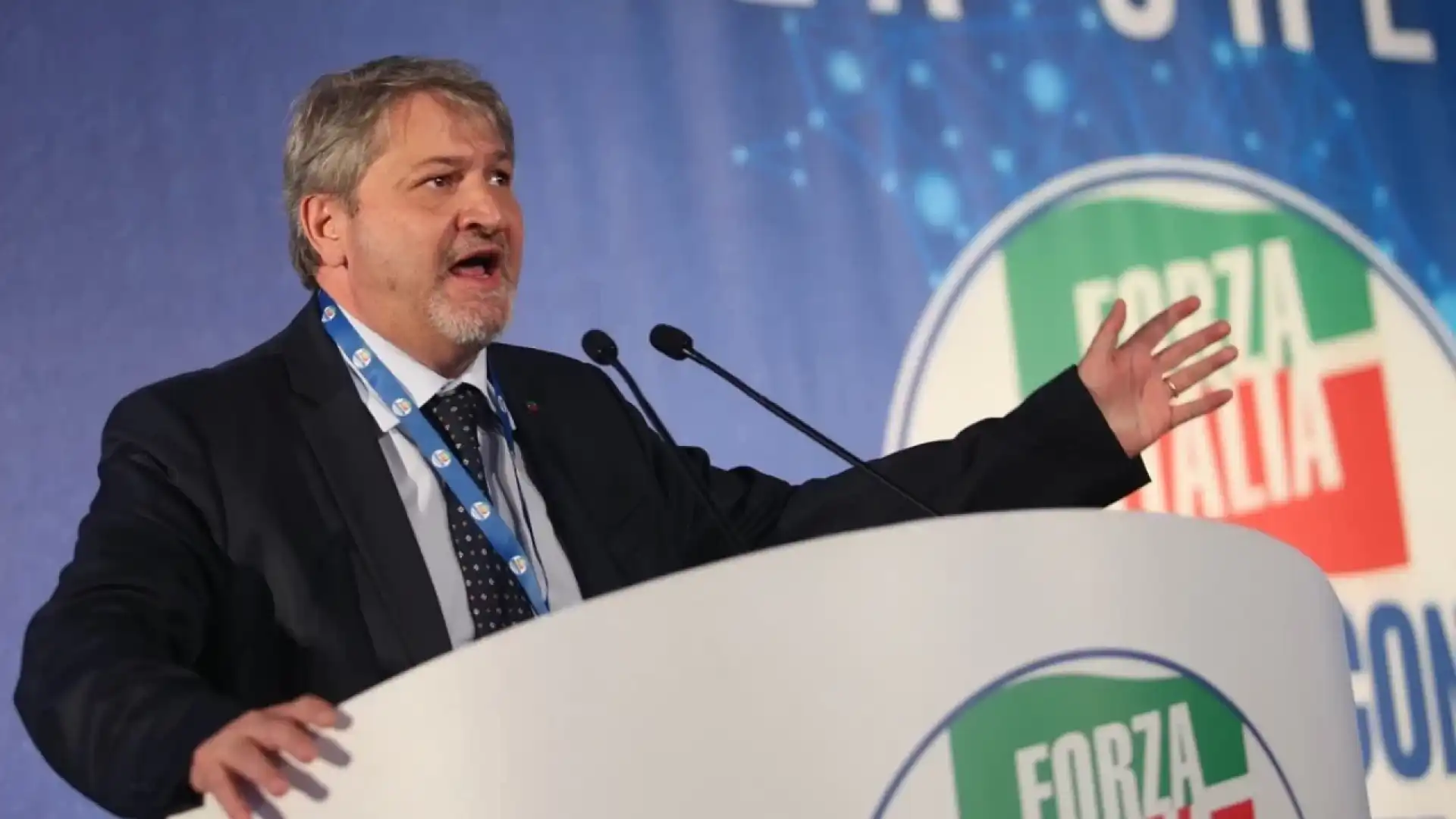 Assunzioni e appalti, indagato il presidente della Regione Molise Roberti. Il reato contestato dai pm è la corruzione