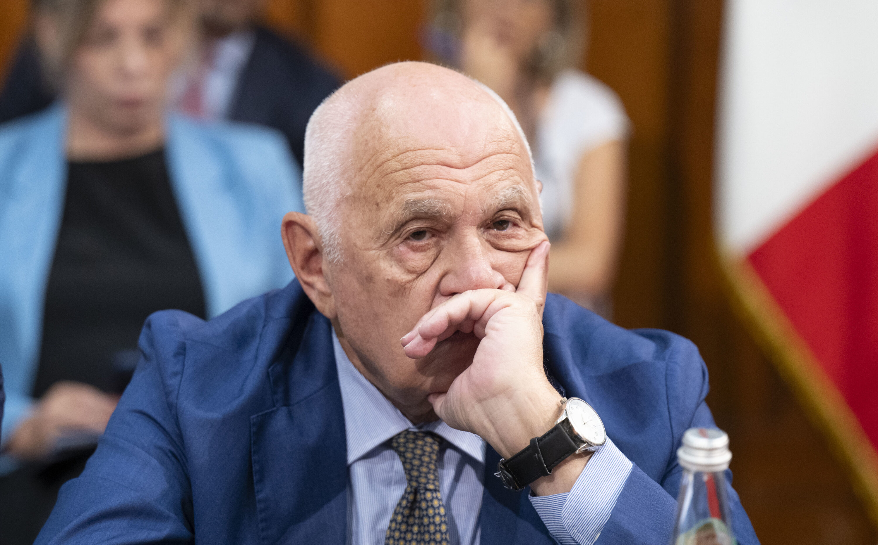 “Dal Guardasigilli parole gravi”. Ok del Csm alla tutela a Piccirillo
