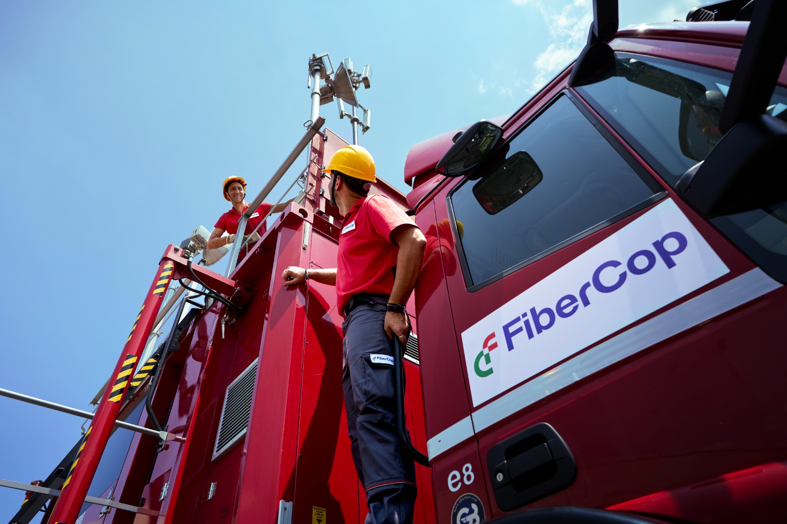 Fibercop compie un anno e guarda al futuro per accelerare la trasformazione digitale del Paese Fibercop compie un anno e guarda al futuro per accelerare la trasformazione digitale del Paese