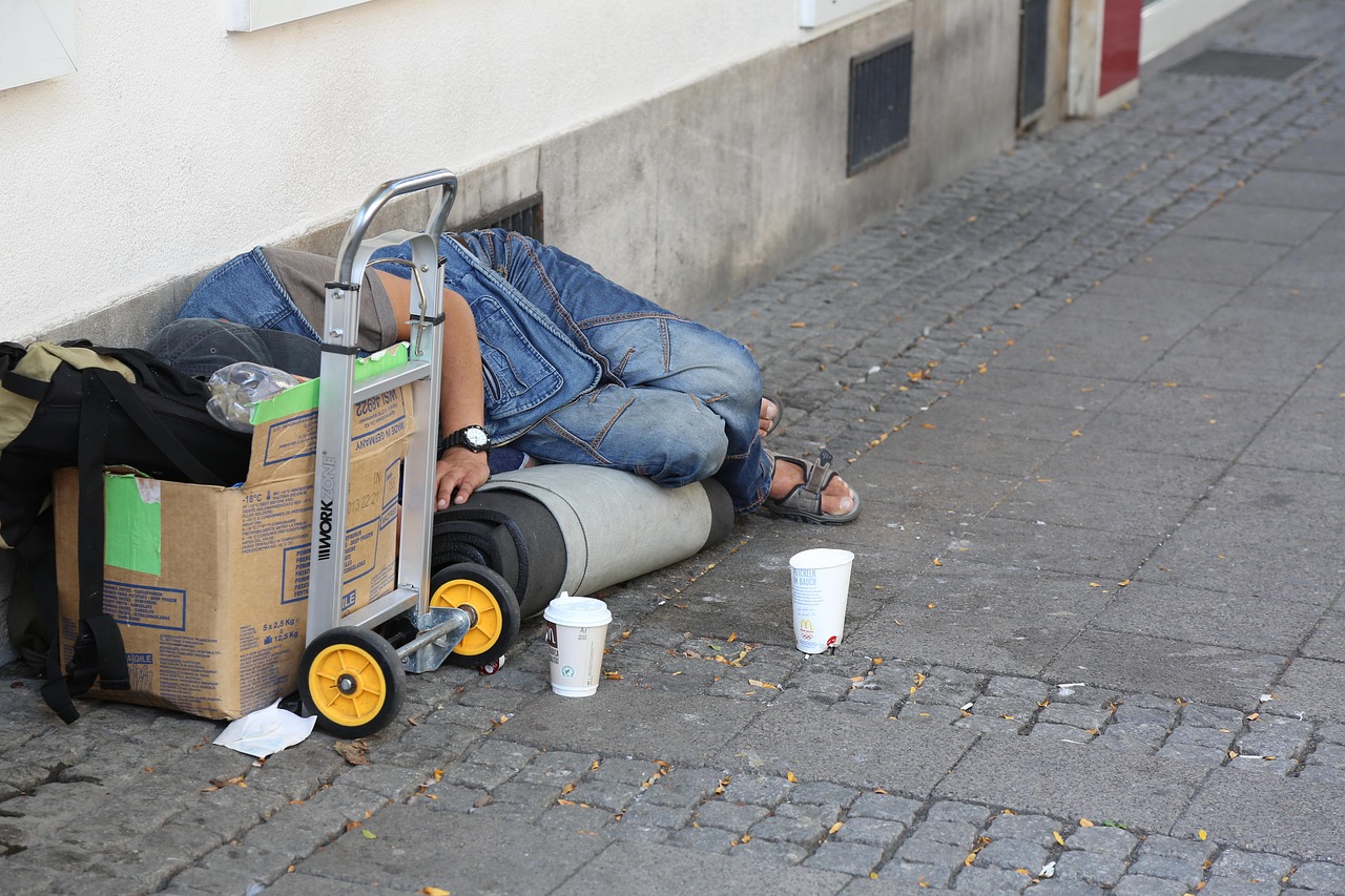L’indice di povertà sale ancora, ai massimi da inizio anno L’indice di povertà sale ancora, ai massimi da inizio anno
