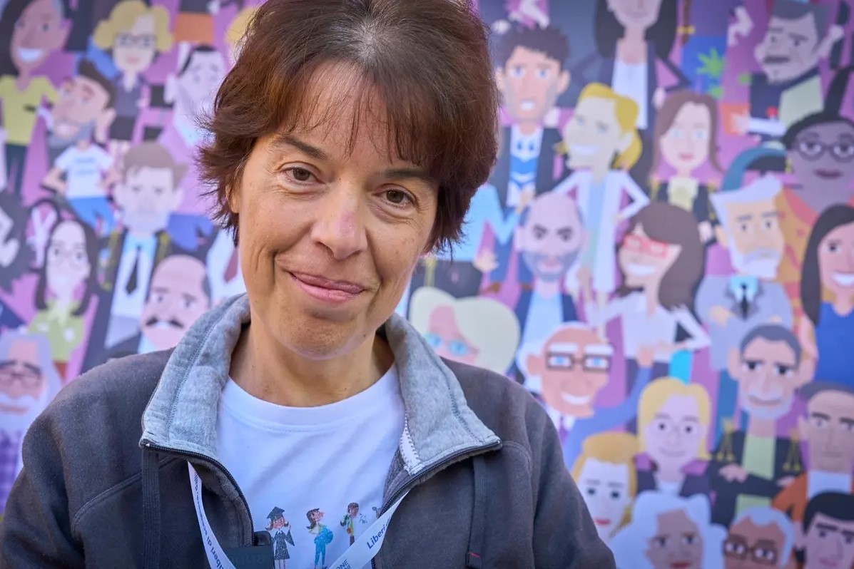 “Ricordatemi come una donna che ha amato la vita”. Addio all’attivista Laura Santi: malata di sclerosi multipla, si è autosomministrata un farmaco letale “Ricordatemi come una donna che ha amato la vita”. Addio all’attivista Laura Santi: malata di sclerosi multipla, si è autosomministrata un farmaco letale