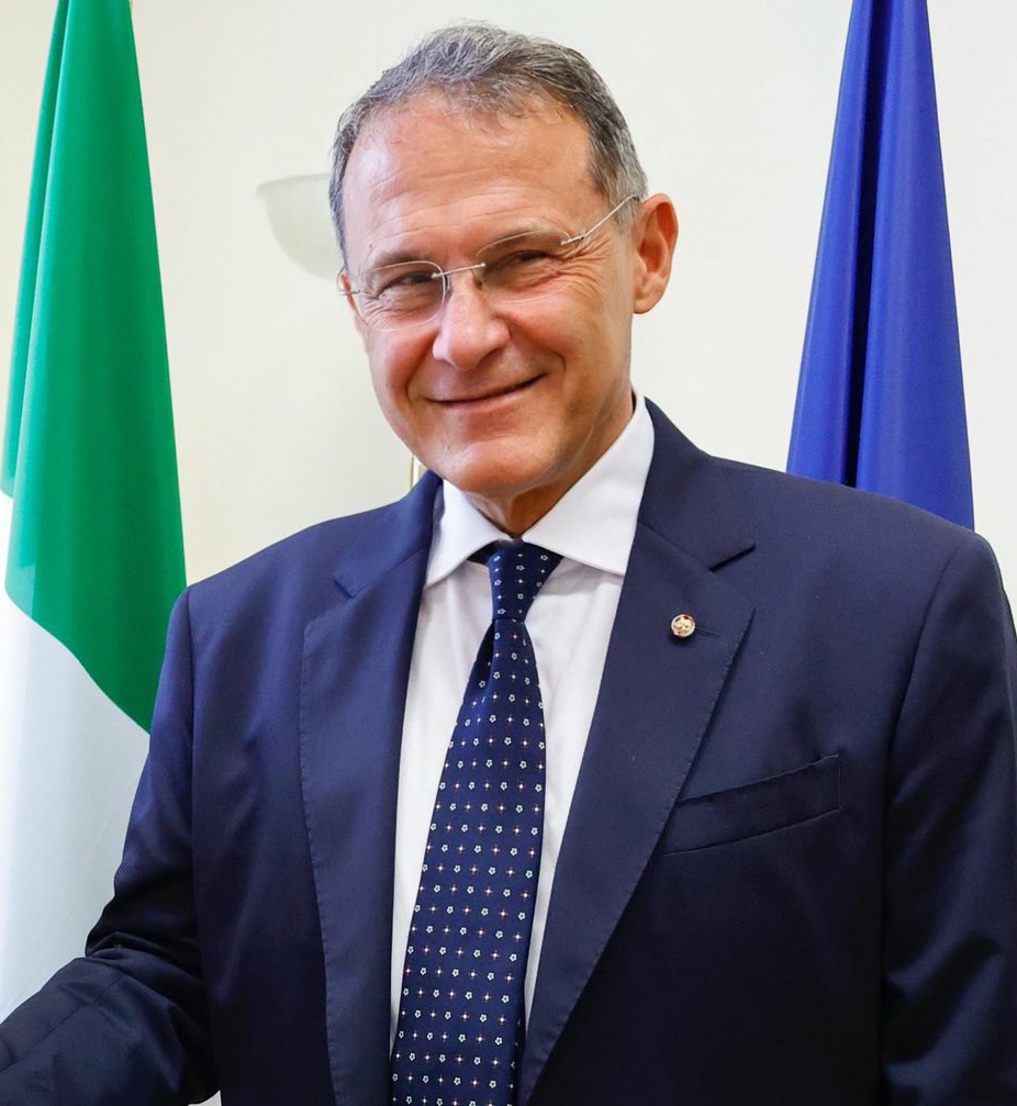 E in Campania è lite a destra sul candidato Cirielli