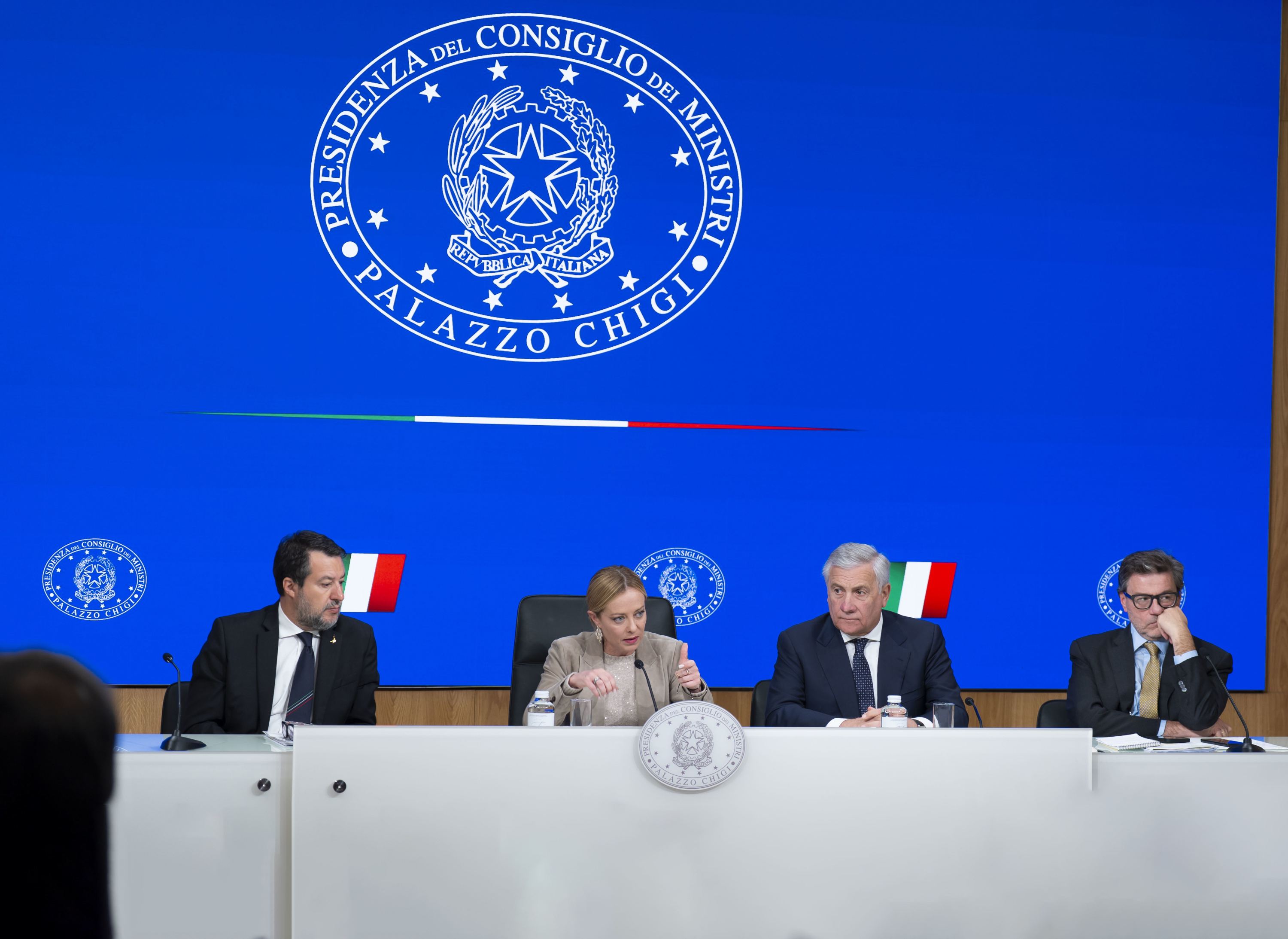 Via libera alla Manovrina del governo: tra promesse tradite e coperture ballerine c’è il ritorno dell’austerity