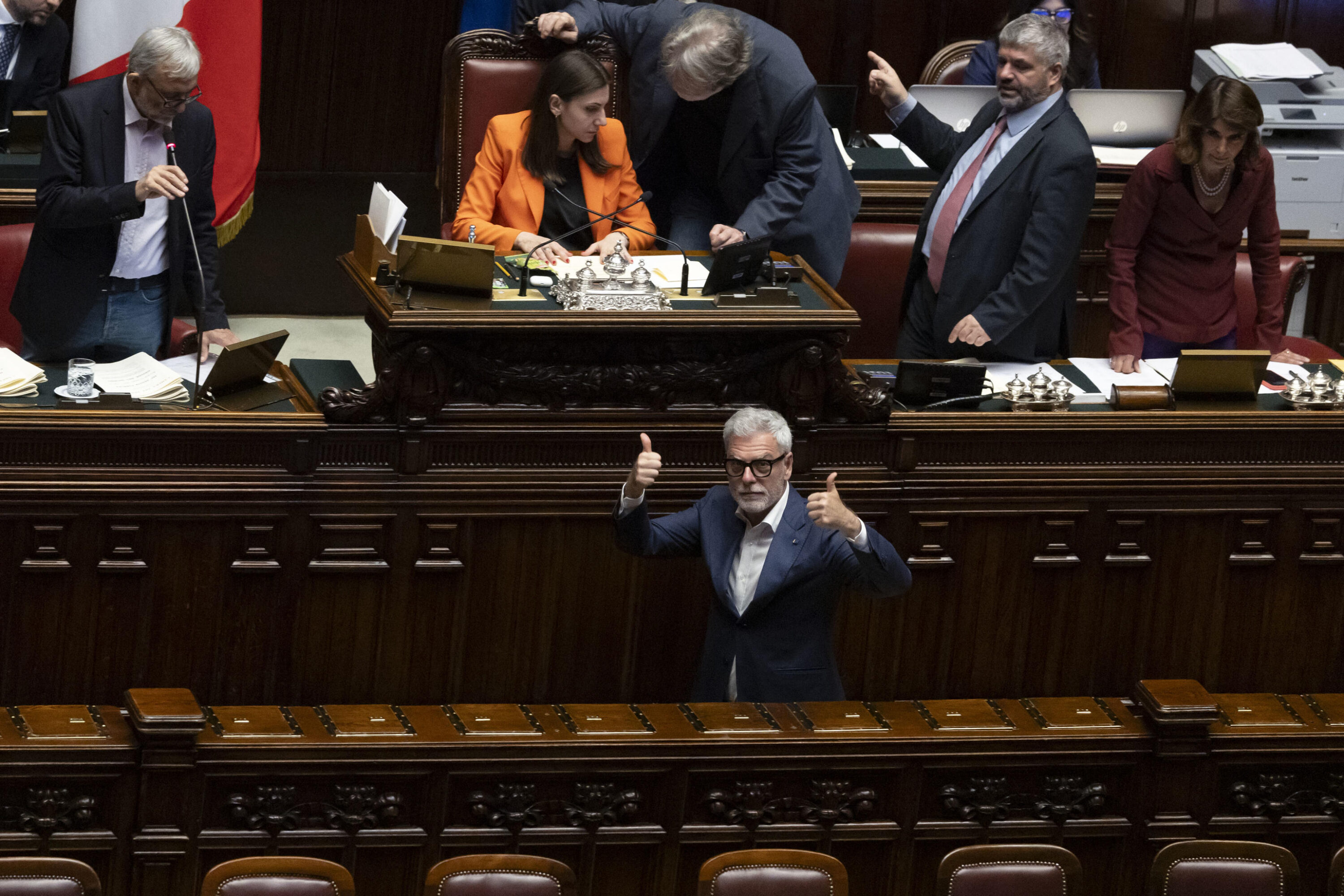 libert224 di stampa il centrosinistra invocala norma contro le querele temerarie intanto la destra torna ad attaccare ranucci