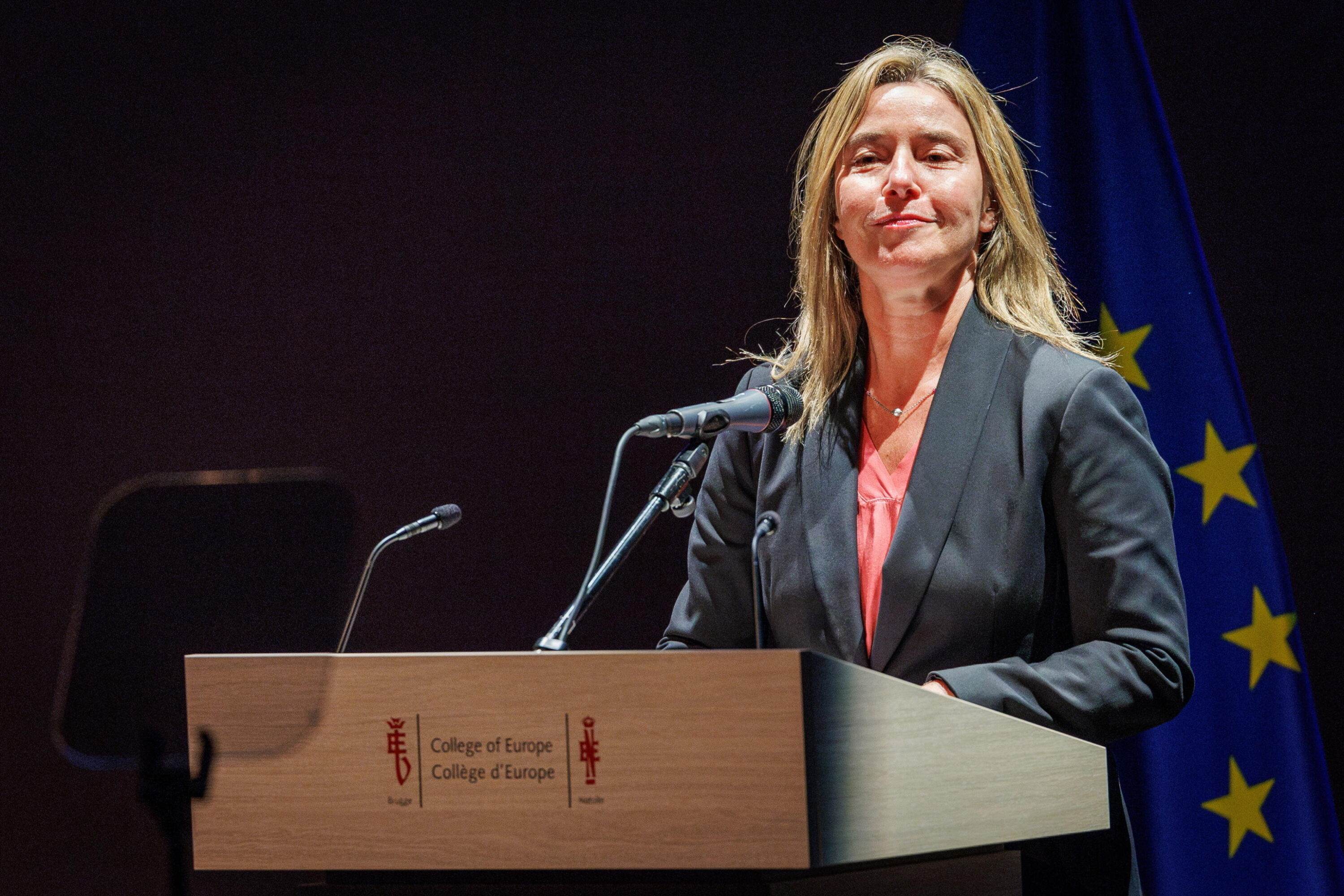 Colpo di scena a Bruxelles, l’ex Alto rappresentante Ue Federica Mogherini in stato di fermo a seguito di un’indagine su una presunta frode
