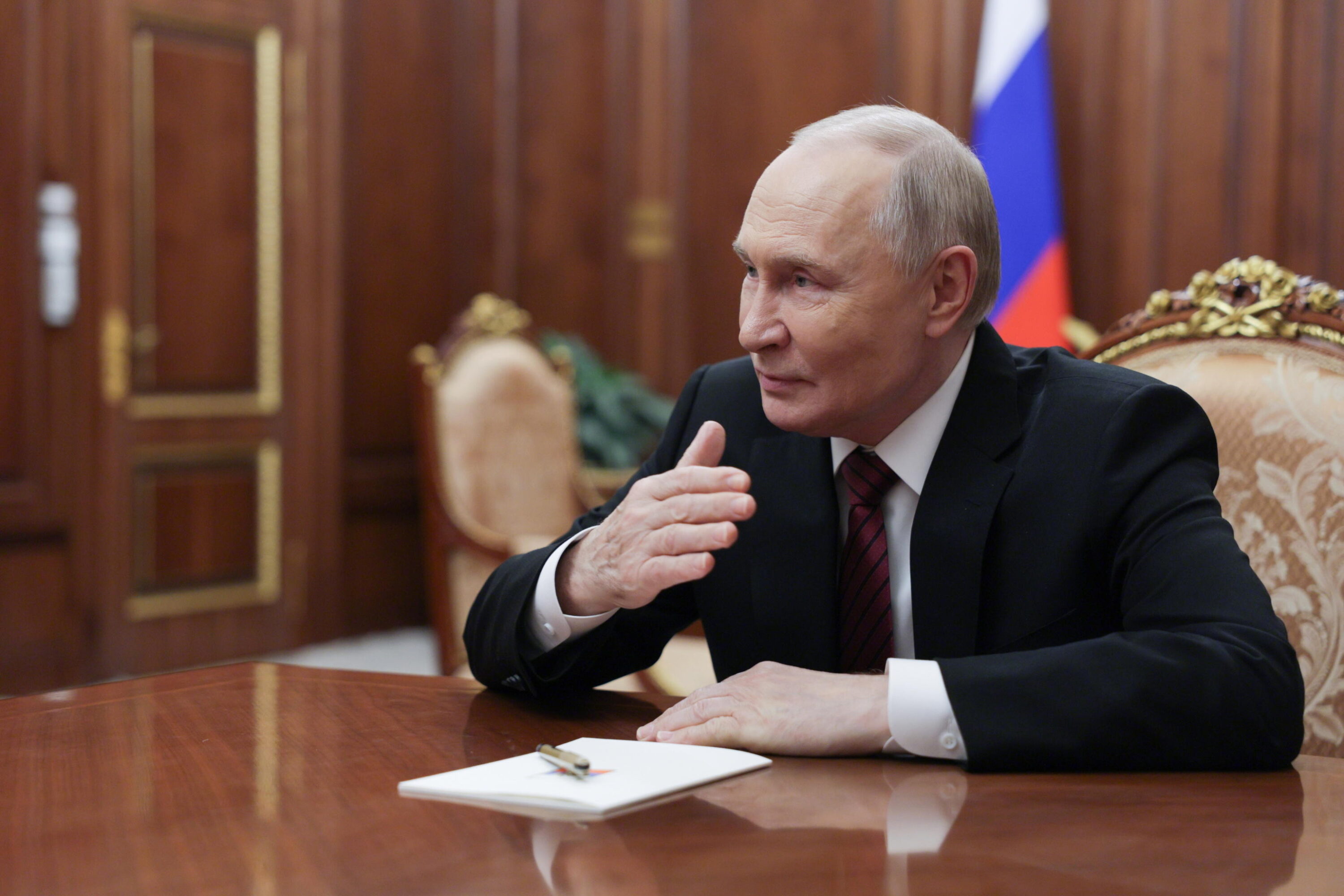 La Russia frena sulla pace in Ucraina: “Nessuna concessione sui territori e sulla presenza Nato” La Russia frena sulla pace in Ucraina: “Nessuna concessione sui territori e sulla presenza Nato”