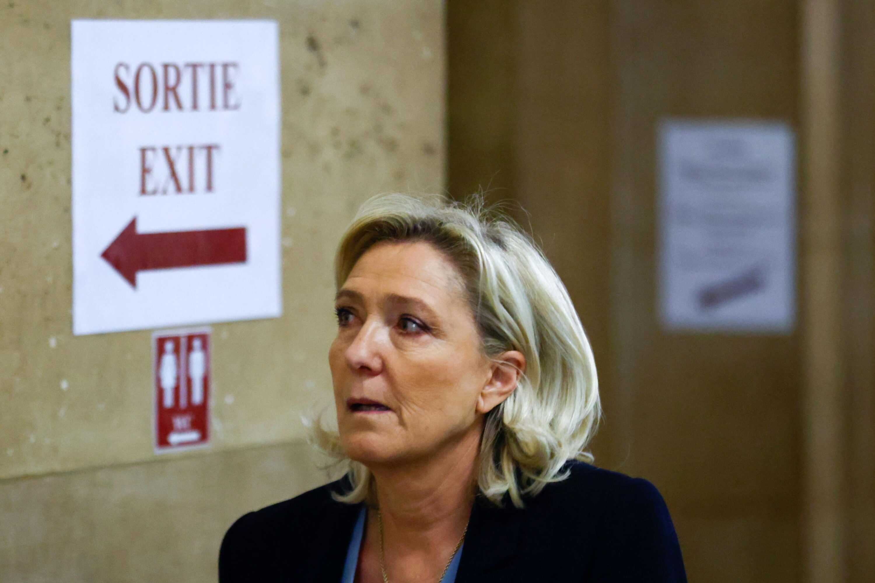 al via il processo d8217appello alla le pen mai creato un sistema per truffare la ue dice intanto il giudice francese lancia l8217allarme sul tentativo di ingerenza di trump nel processo da Lanotiziagiornale.it al via il processo d8217appello alla le pen mai creato un sistema per truffare la ue dice intanto il giudice francese lancia l8217allarme sul tentativo di ingerenza di trump nel processo