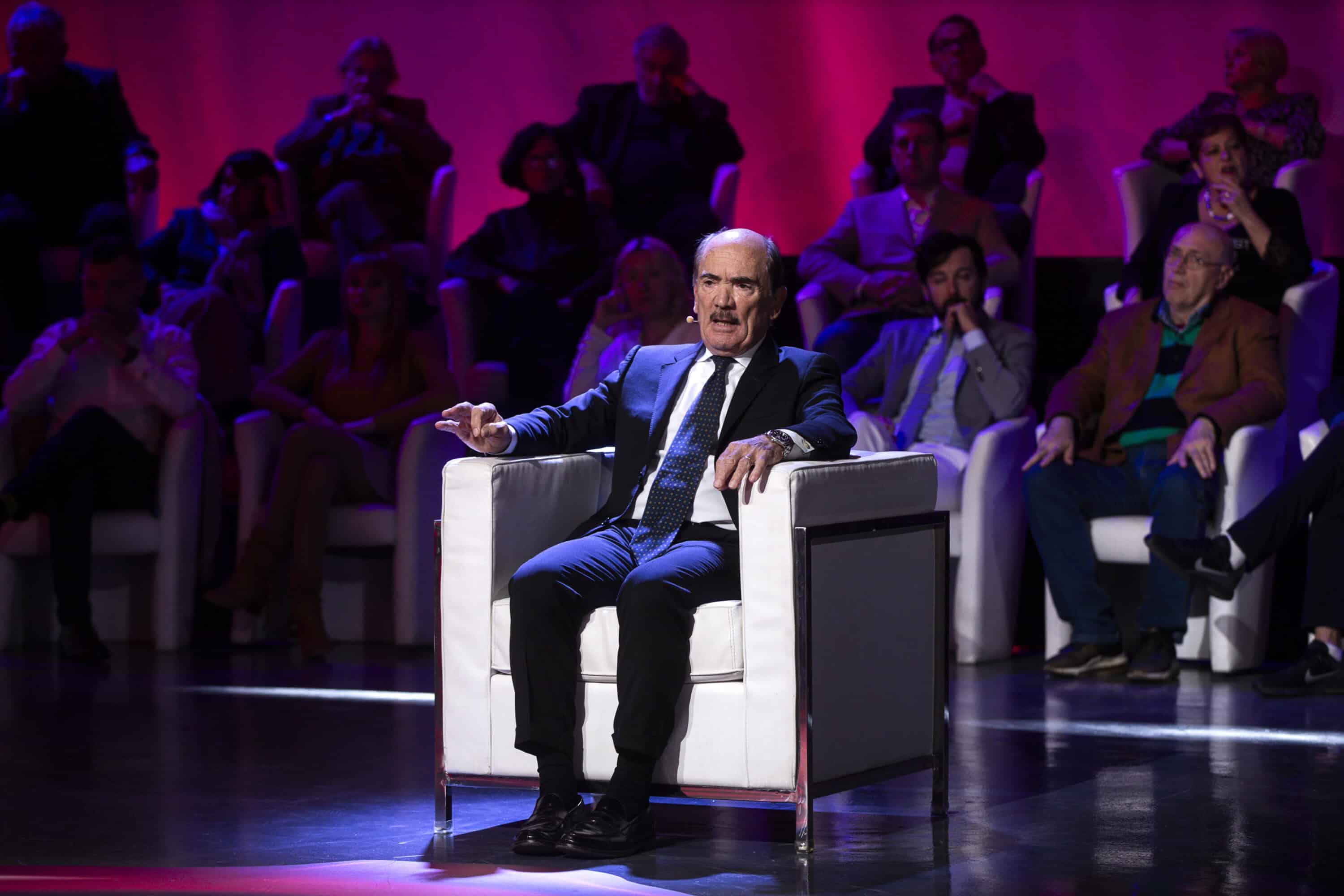 Dossieraggi, scontro sulla relazione in Antimafia. La minoranza in trincea: intollerabile, usano la Commissione contro l’opposizione