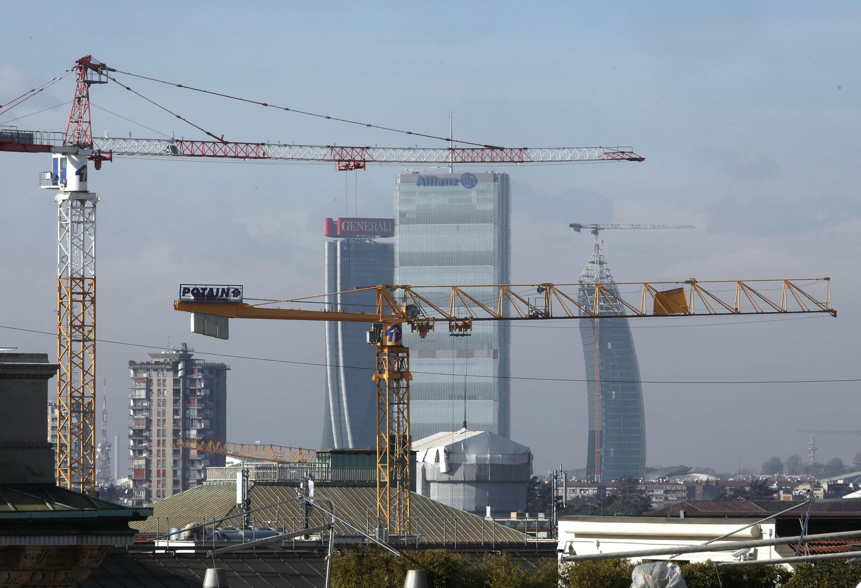 Urbanistica, l’incredibile risposta di Palazzo Marino: “Impossibile sapere quanti mq di verde ha a disposizione ogni milanese”