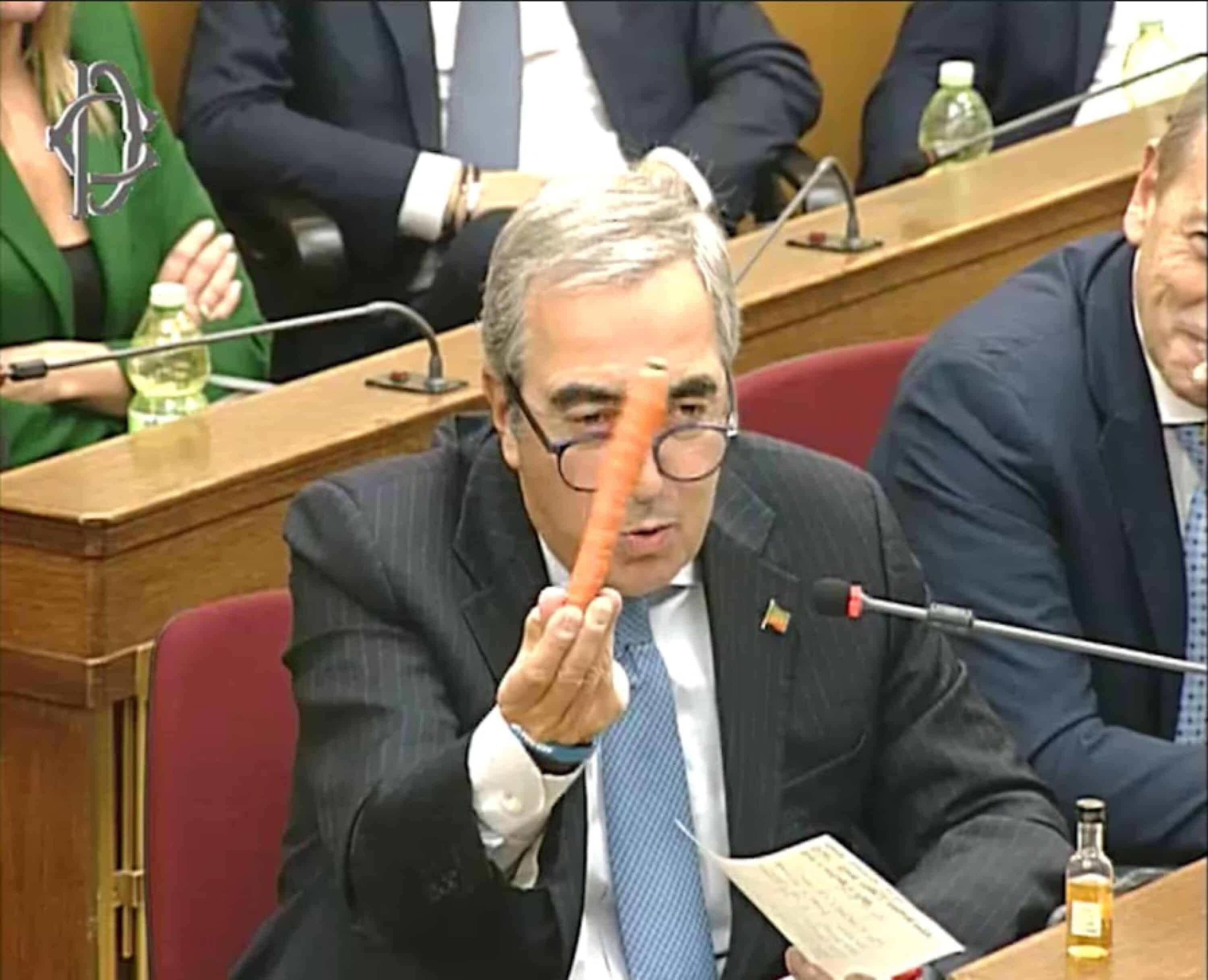 Il mesto addio di Gasparri dopo anni di turbo-berlusconismo: rimpiazzato alla guida del gruppo di FI dalla “novità” Stefania Craxi