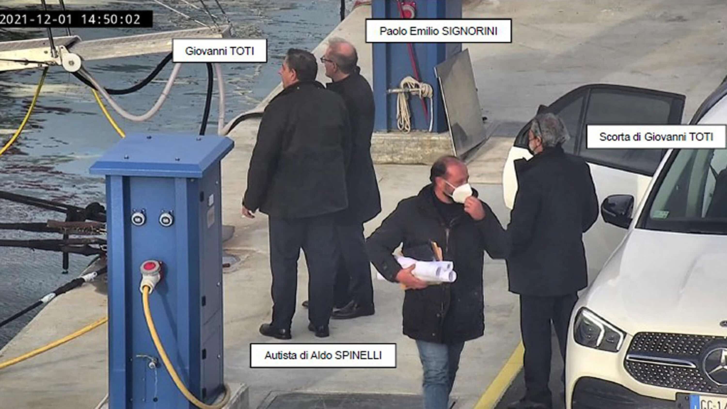 Inchiesta Toti, nuovo rinvio per il filone del voto di scambio e delle infiltrazioni mafiose. Gli imputati mirano alla prescrizione