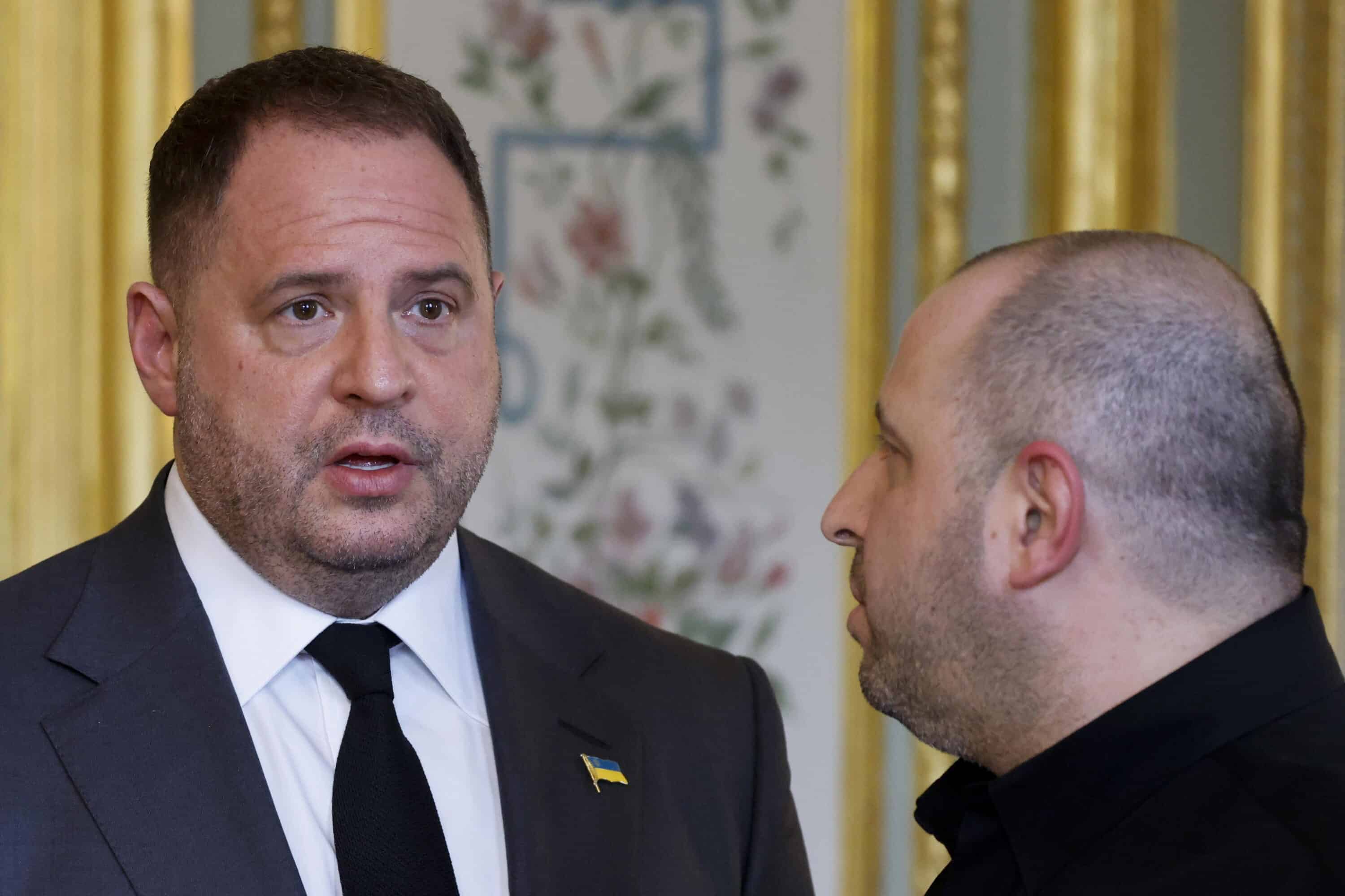 scandalo in ucraina andriy yermak ex braccio destro di zelensky 232 accusato di riciclaggio dalla procura di kiev da Lanotiziagiornale.it scandalo in ucraina andriy yermak ex braccio destro di zelensky 232 accusato di riciclaggio dalla procura di kiev