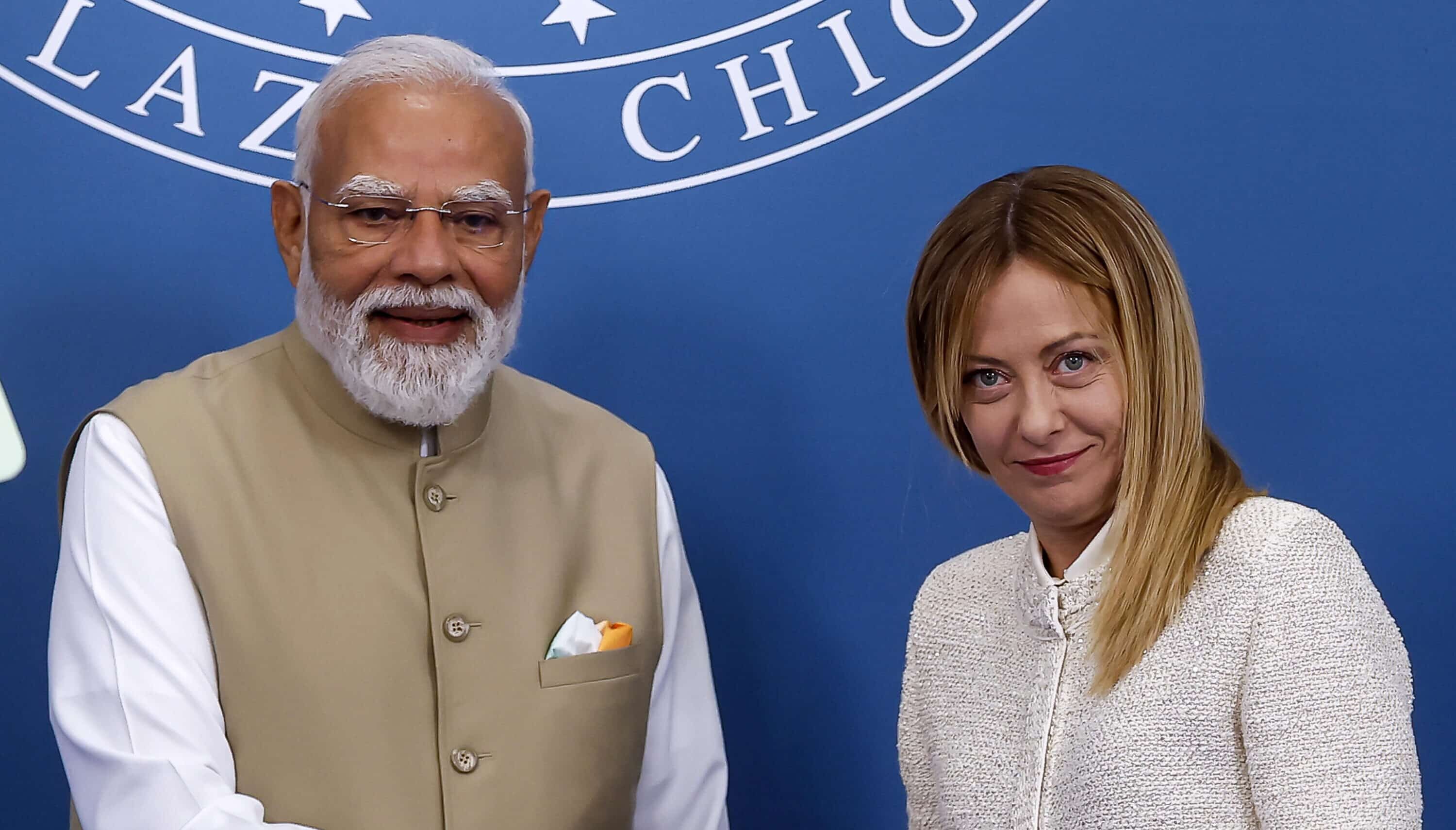 Meloni e Modi rafforzano il partenariato strategico tra Italia e India, annunciando anche accordi per aumentare l’interscambio commerciale fino a 20 miliardi di euro