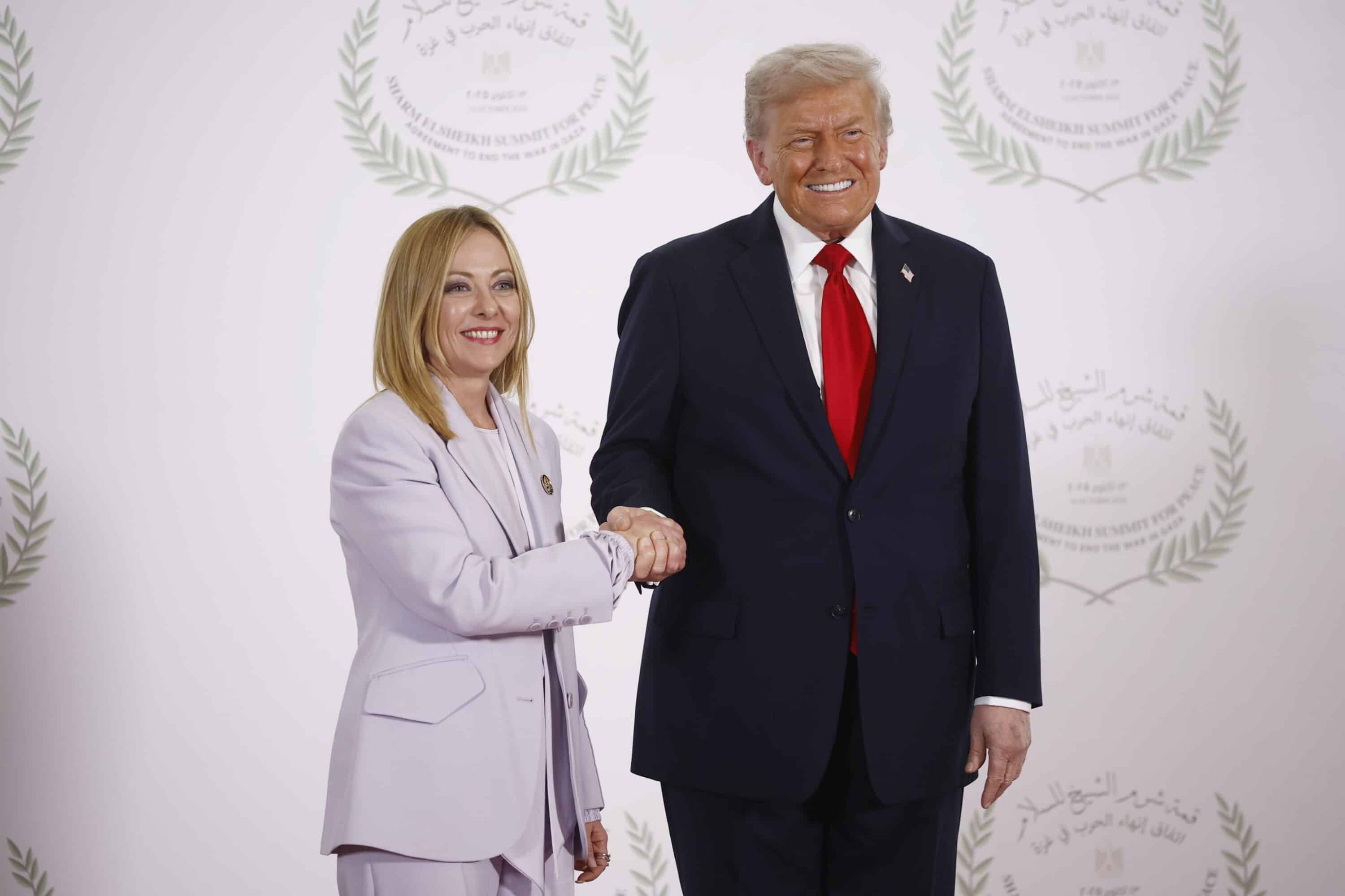 gli italiani voltano le spalle a trump secondo un sondaggio demos l821785 per cento degli intervistati vuole che meloni prenda autonomamente decisioni di politica estera da Lanotiziagiornale.it gli italiani voltano le spalle a trump secondo un sondaggio demos l821785 per cento degli intervistati vuole che meloni prenda autonomamente decisioni di politica estera