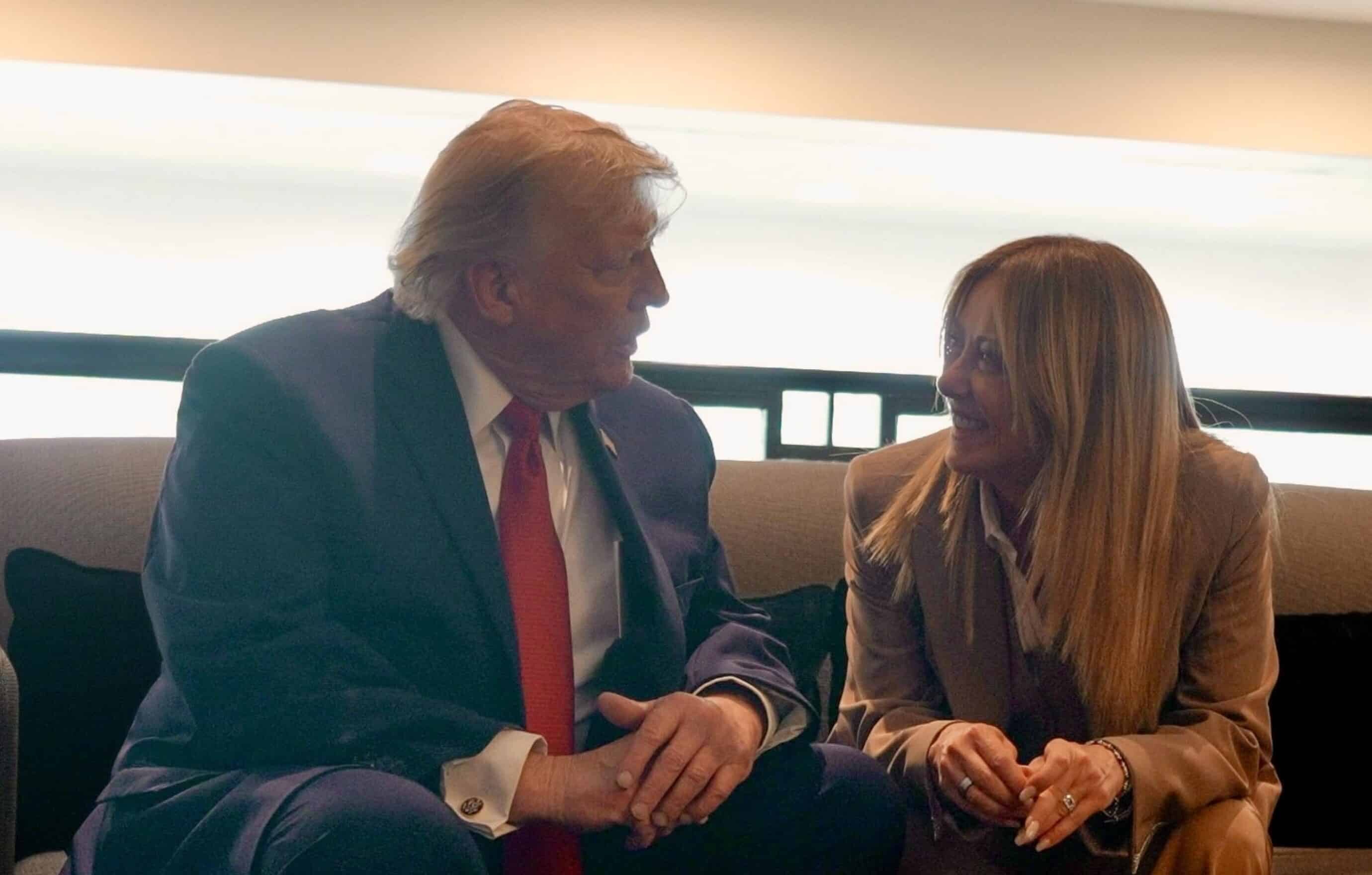 mi ha implorato per una foto trump interviene a l8217aria che tira e gela meloni da Lanotiziagiornale.it mi ha implorato per una foto trump interviene a l8217aria che tira e gela meloni