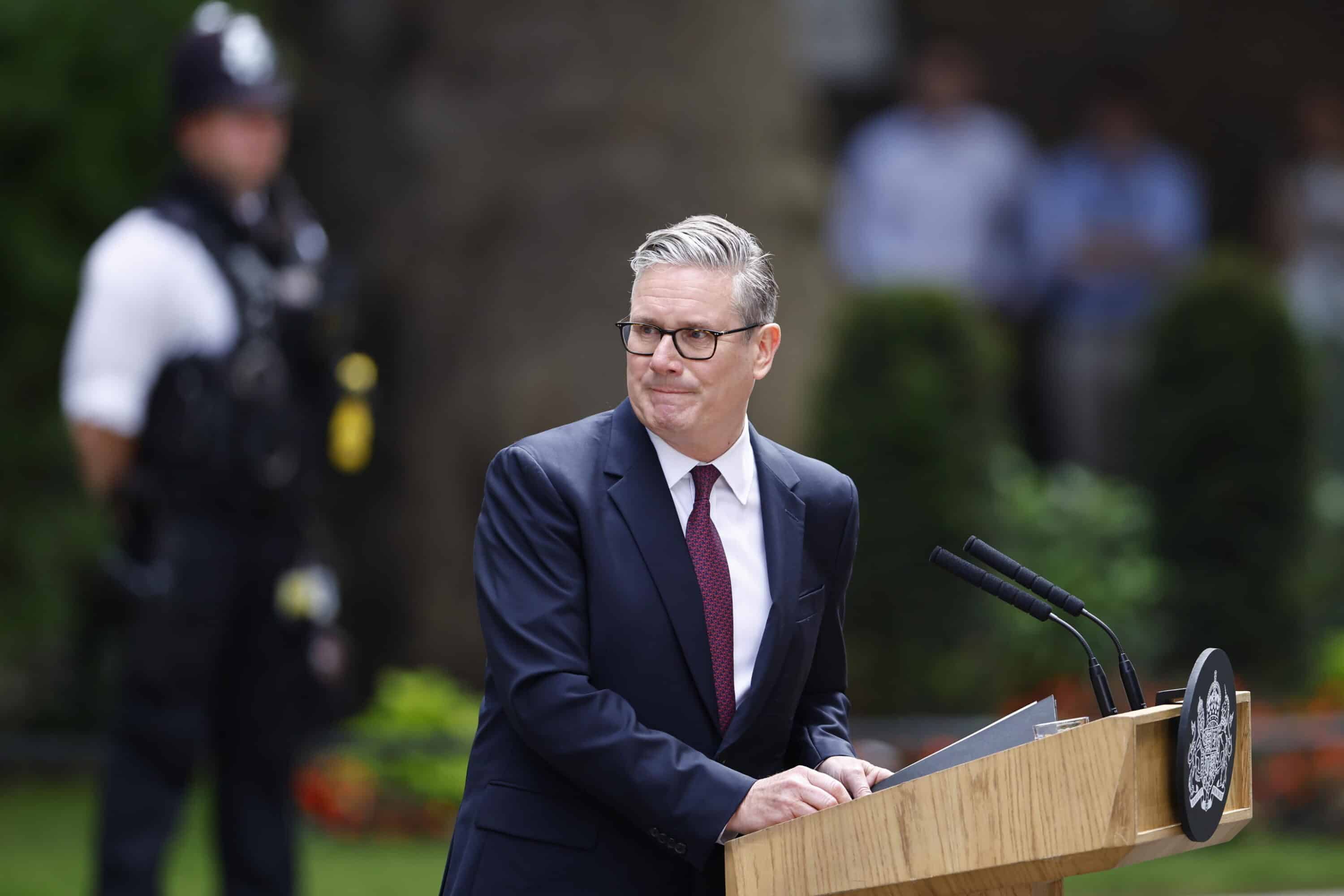 Keri Starmer dimissioni premier Regno Unito Londra Downing Street (Foto Ansa presa il 22 giugno 2026)