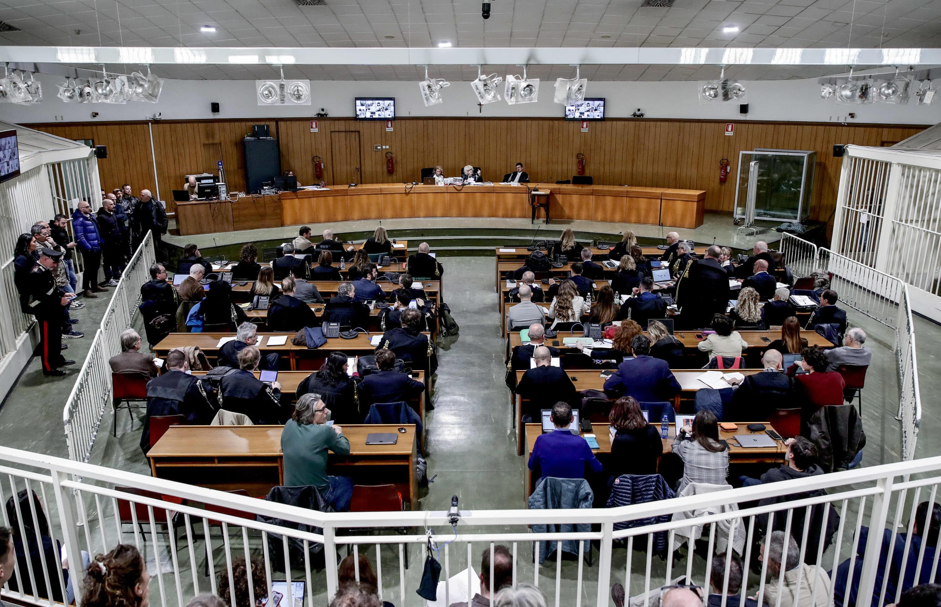 prima sentenza hydra la spa delle mafie cos236 governavano affari politica e istituzioni per il gup condizionava amministratori e voto nei comuni lombardi da Lanotiziagiornale.it prima sentenza hydra la spa delle mafie cos236 governavano affari politica e istituzioni per il gup condizionava amministratori e voto nei comuni lombardi