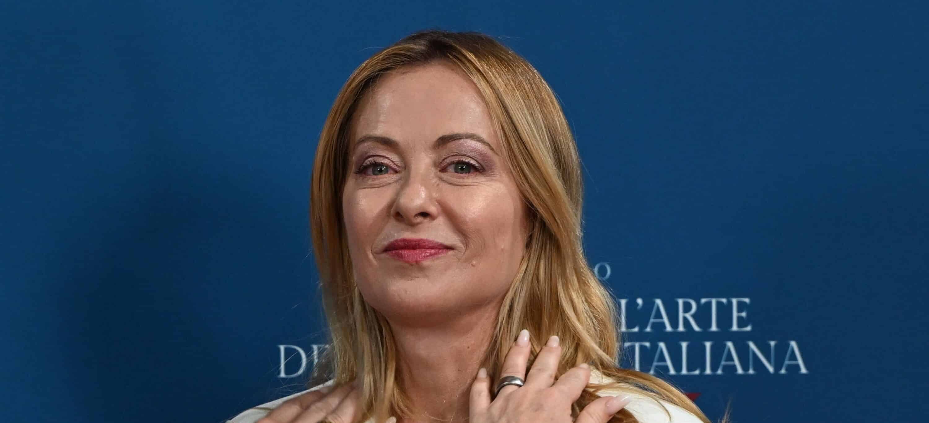sondaggio emg fratelli d8217italia sotto il 25 mentre vannacci vola al 73 senza il generale per il centrodestra si mette male da Lanotiziagiornale.it sondaggio emg fratelli d8217italia sotto il 25 mentre vannacci vola al 73 senza il generale per il centrodestra si mette male