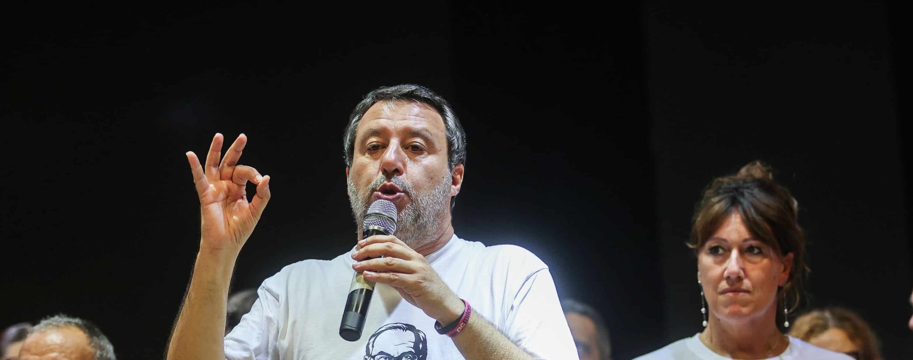 tregua armata nella lega salvini finge di aprire alla collegialit224 da Lanotiziagiornale.it tregua armata nella lega salvini finge di aprire alla collegialit224