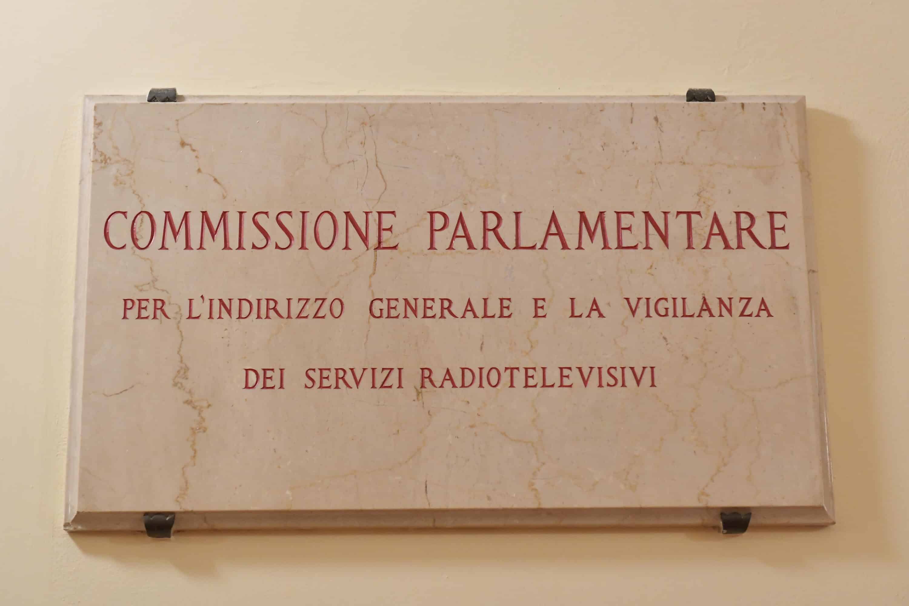 il giorno nero della vigilanza rai prima le dimissioni in massa delle opposizioni poi arrivano anche quelle della maggioranza non era mai successo da Lanotiziagiornale.it il giorno nero della vigilanza rai prima le dimissioni in massa delle opposizioni poi arrivano anche quelle della maggioranza non era mai successo