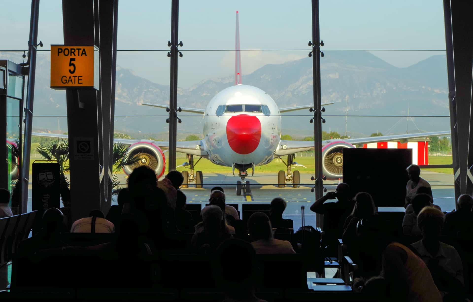 atterrare a tirana e partire subito la guida al noleggio auto in aeroporto da Lanotiziagiornale.it atterrare a tirana e partire subito la guida al noleggio auto in aeroporto