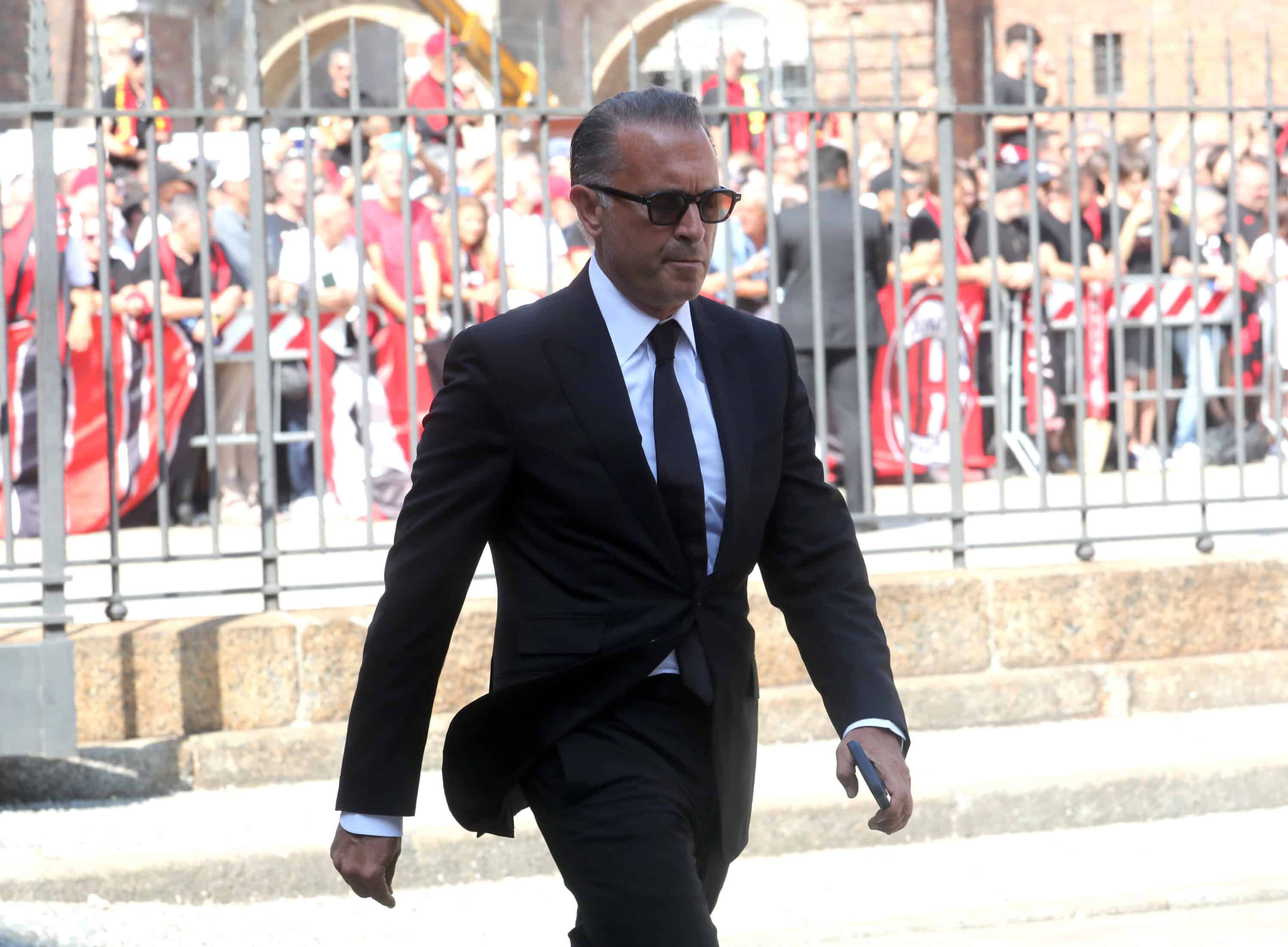 calciomercato il milan trema mezza squadra finisce sul mercato a dieci giorni dal via della serie a intanto la juve trova portiere e difensore da Lanotiziagiornale.it calciomercato il milan trema mezza squadra finisce sul mercato a dieci giorni dal via della serie a intanto la juve trova portiere e difensore