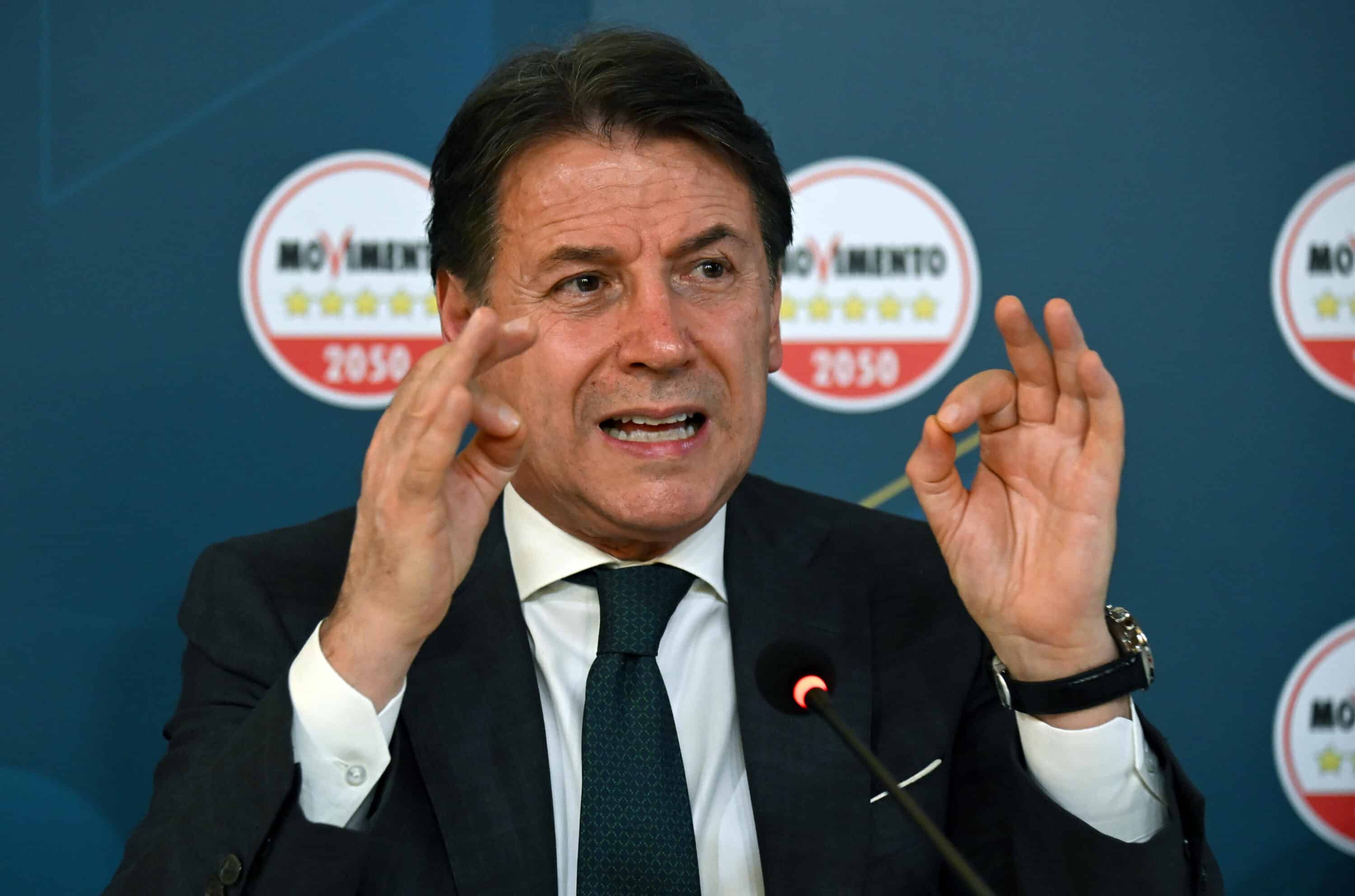 conte lancia la sfida al pd sulle armi all8217ucraina decideremo con le primarie da Lanotiziagiornale.it conte lancia la sfida al pd sulle armi all8217ucraina decideremo con le primarie