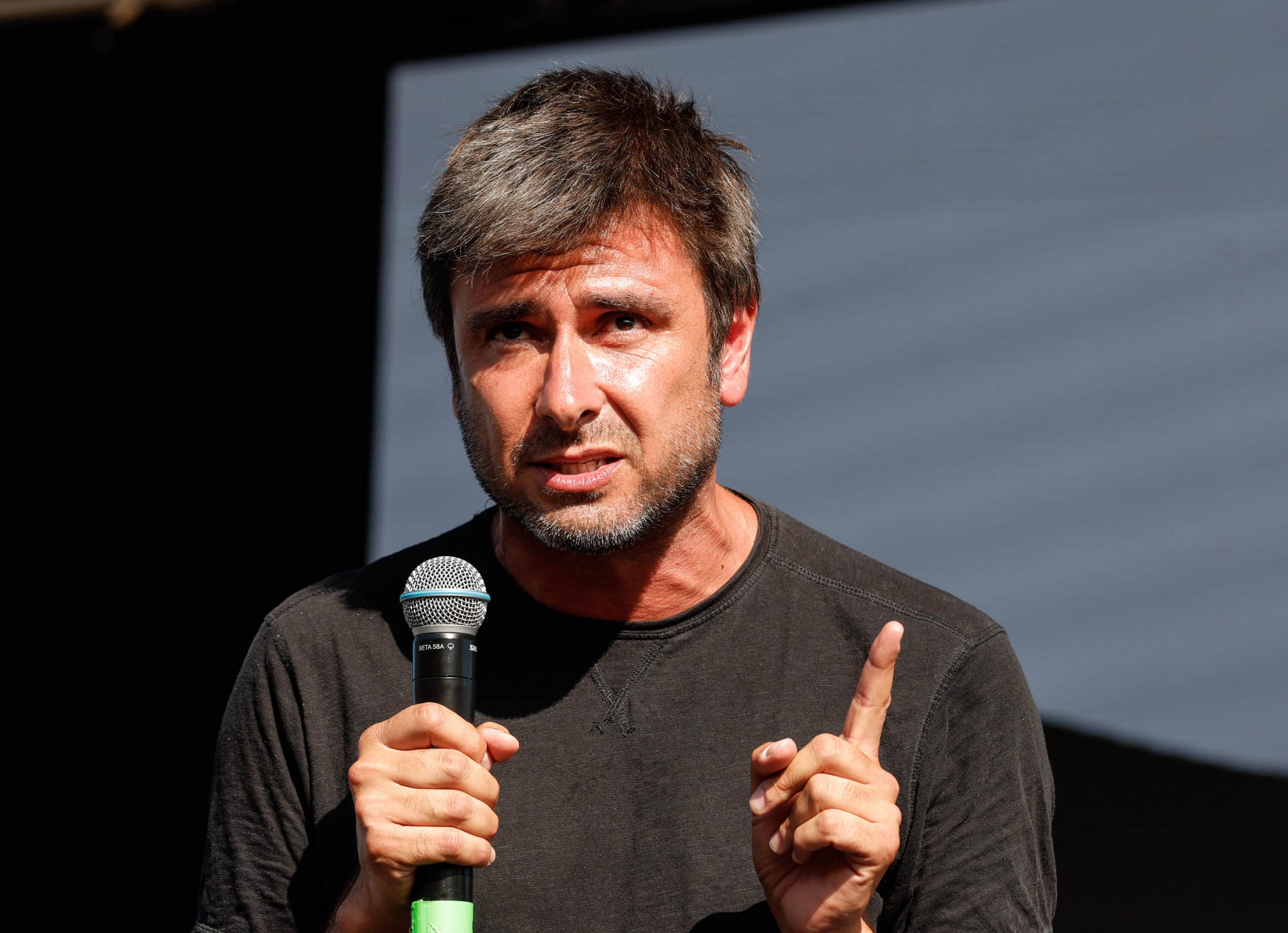 Sondaggi politici, quanto può valere il partito di Di Battista e a chi porterebbe via più voti