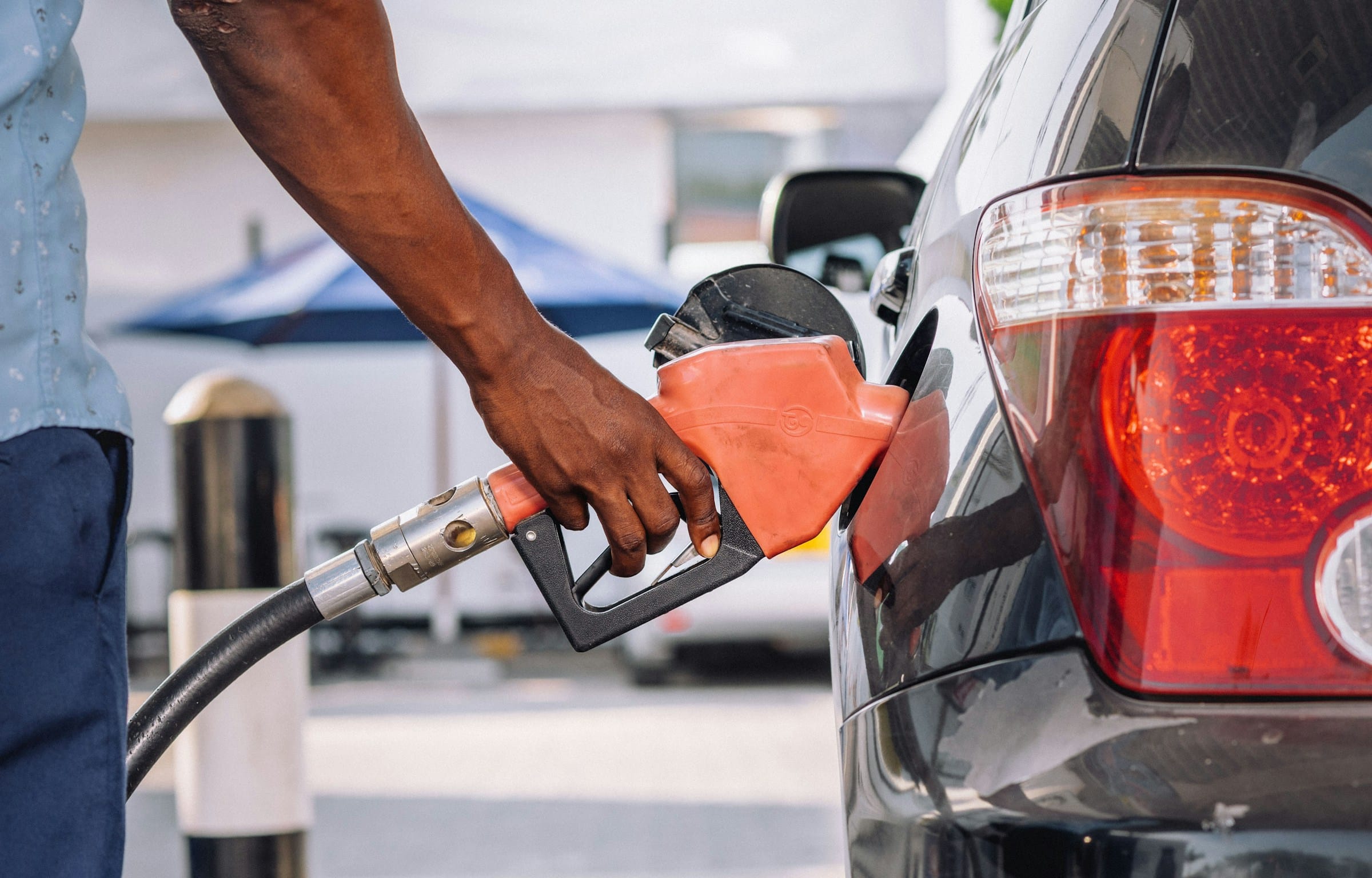 carburanti gi224 bruciato dai rincari lo sconto di 17 centesimi sul diesel a una settimana dalla scadenza del taglio delle accise varato dal governo da Lanotiziagiornale.it carburanti gi224 bruciato dai rincari lo sconto di 17 centesimi sul diesel a una settimana dalla scadenza del taglio delle accise varato dal governo