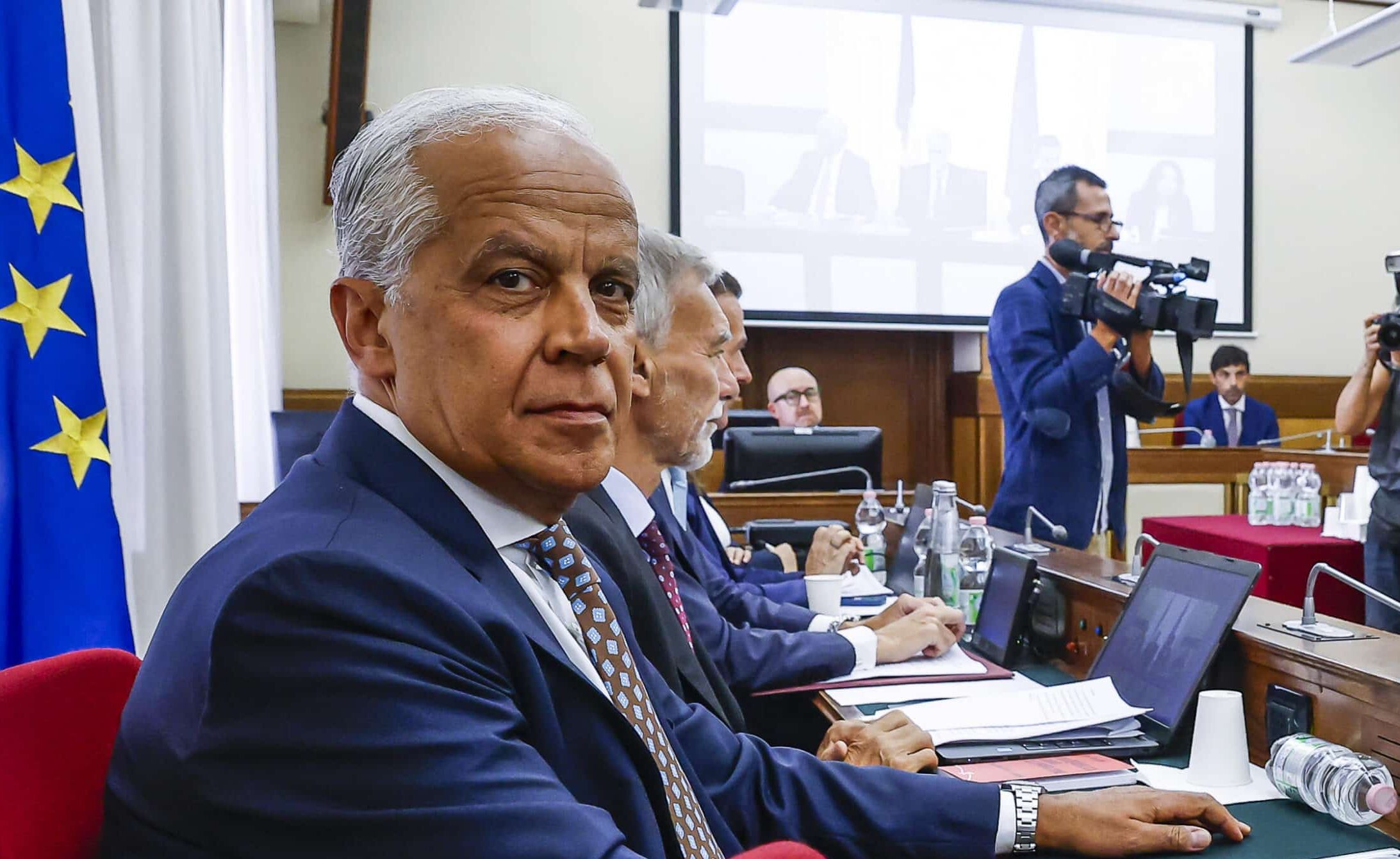 piantedosi i centri in albania non sono un fallimento poi conferma lo stop a schengen fino al 15 e sminuisce lo scontro con la germania sui dublinanti da Lanotiziagiornale.it piantedosi i centri in albania non sono un fallimento poi conferma lo stop a schengen fino al 15 e sminuisce lo scontro con la germania sui dublinanti