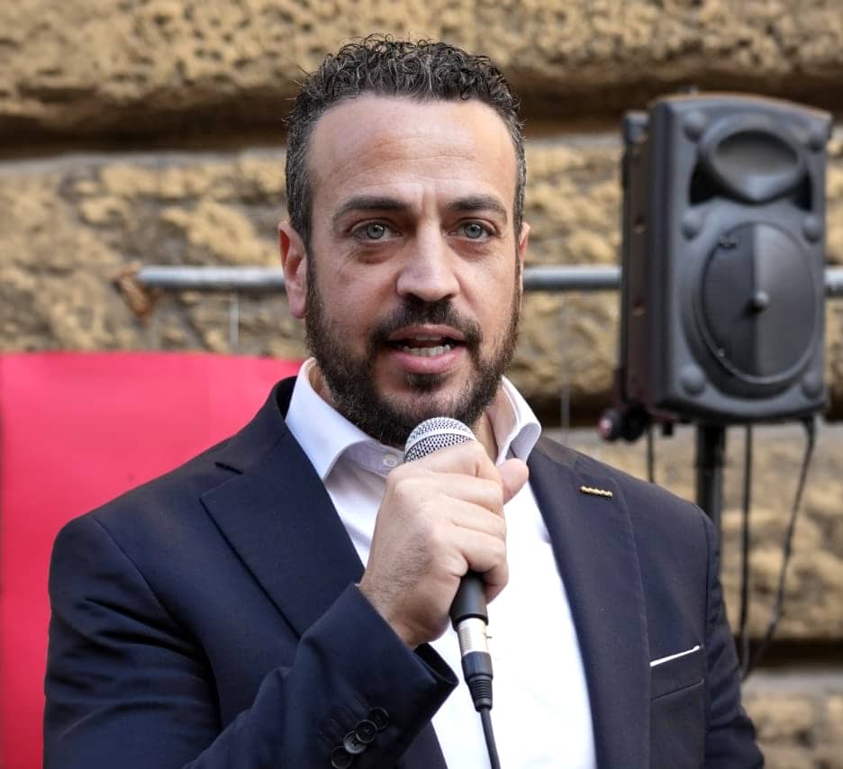 a bari meloni festeggiava il nulla poco lontano i lavoratori sprofondavano parla il deputato e coordinatore del m5s puglia donno da Lanotiziagiornale.it a bari meloni festeggiava il nulla poco lontano i lavoratori sprofondavano parla il deputato e coordinatore del m5s puglia donno