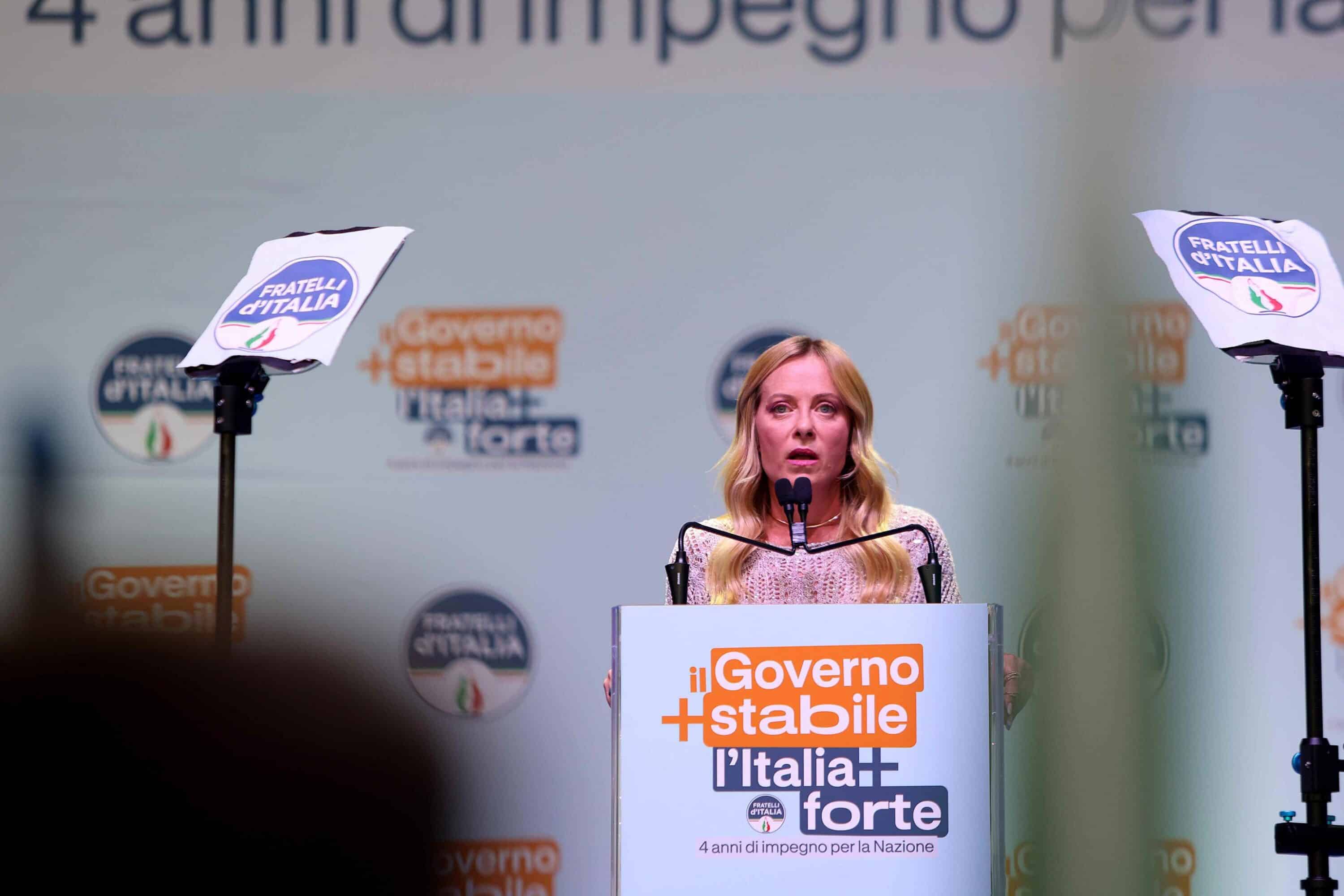 Sondaggio Only Numbers: Fratelli d’Italia cala a picco perdendo 1,5 punti in tre mesi, mentre Vannacci continua la sua corsa inarrestabile e sale al 7,2%