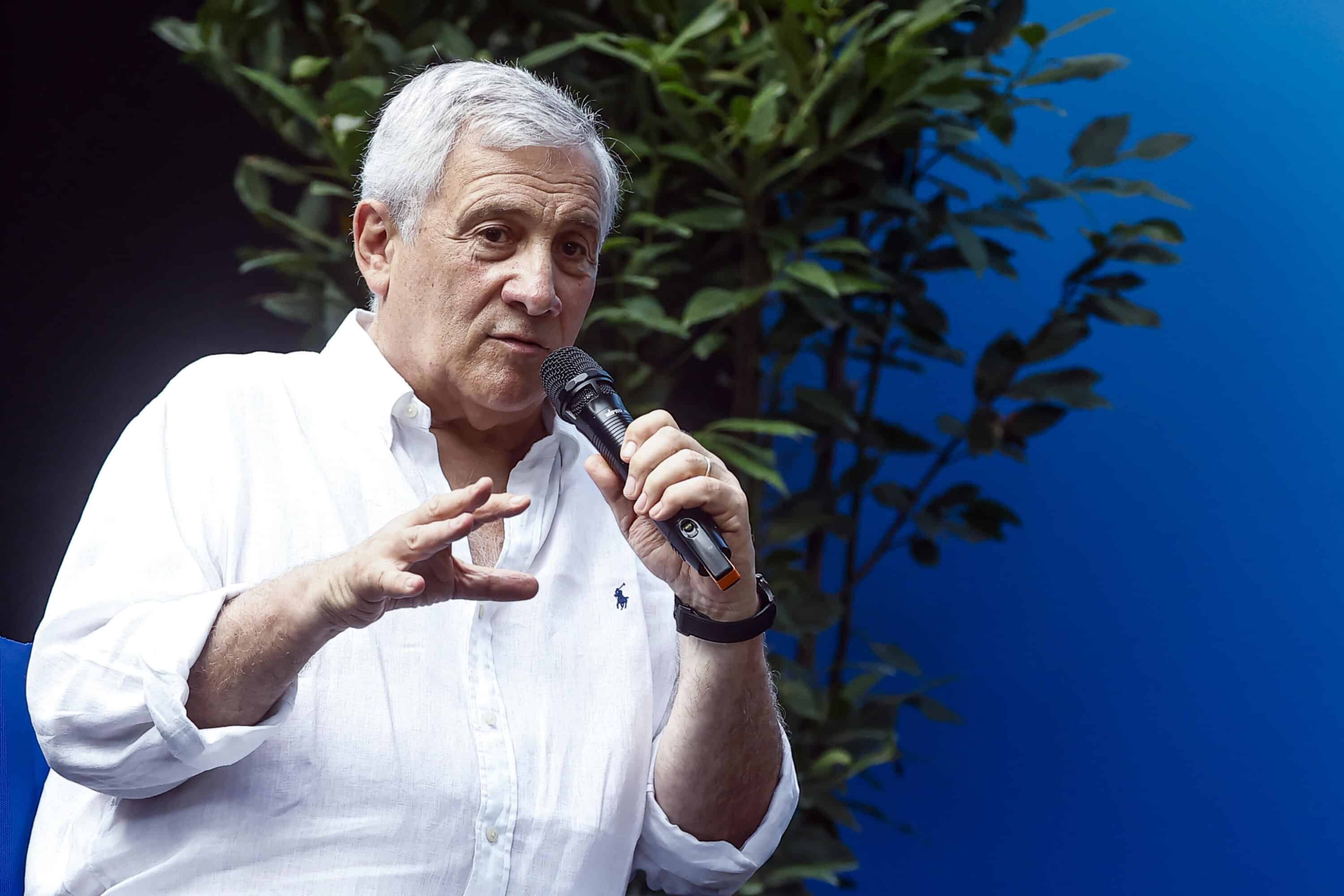 tajani insegue l8217escalation con mosca salvini frena ansia anti russa che mi preoccupa m5s fate come il vaticano e fermate l8217escalation da Lanotiziagiornale.it tajani insegue l8217escalation con mosca salvini frena ansia anti russa che mi preoccupa m5s fate come il vaticano e fermate l8217escalation