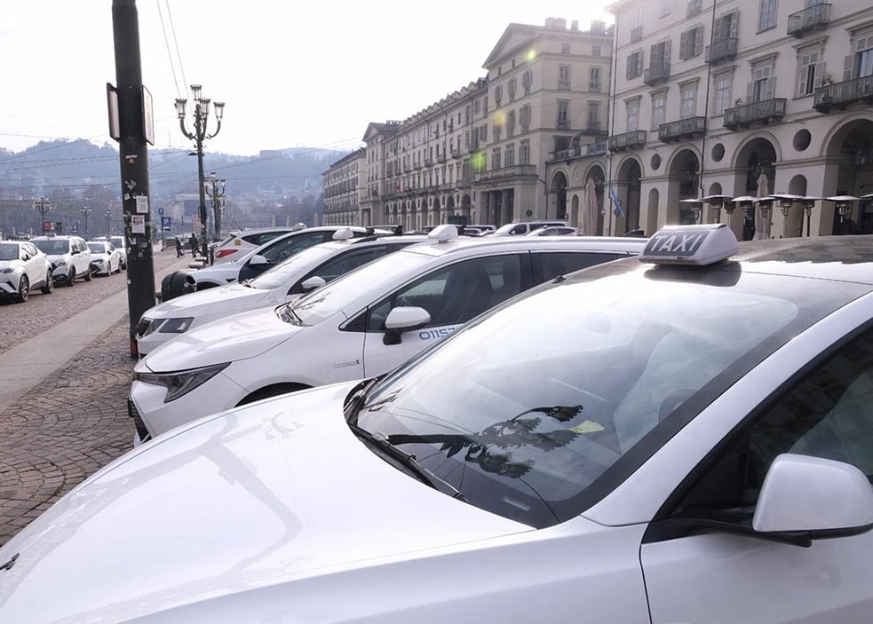 si allenta la protesta dei camionisti ma parte quella dei taxisti da Lanotiziagiornale.it si allenta la protesta dei camionisti ma parte quella dei taxisti