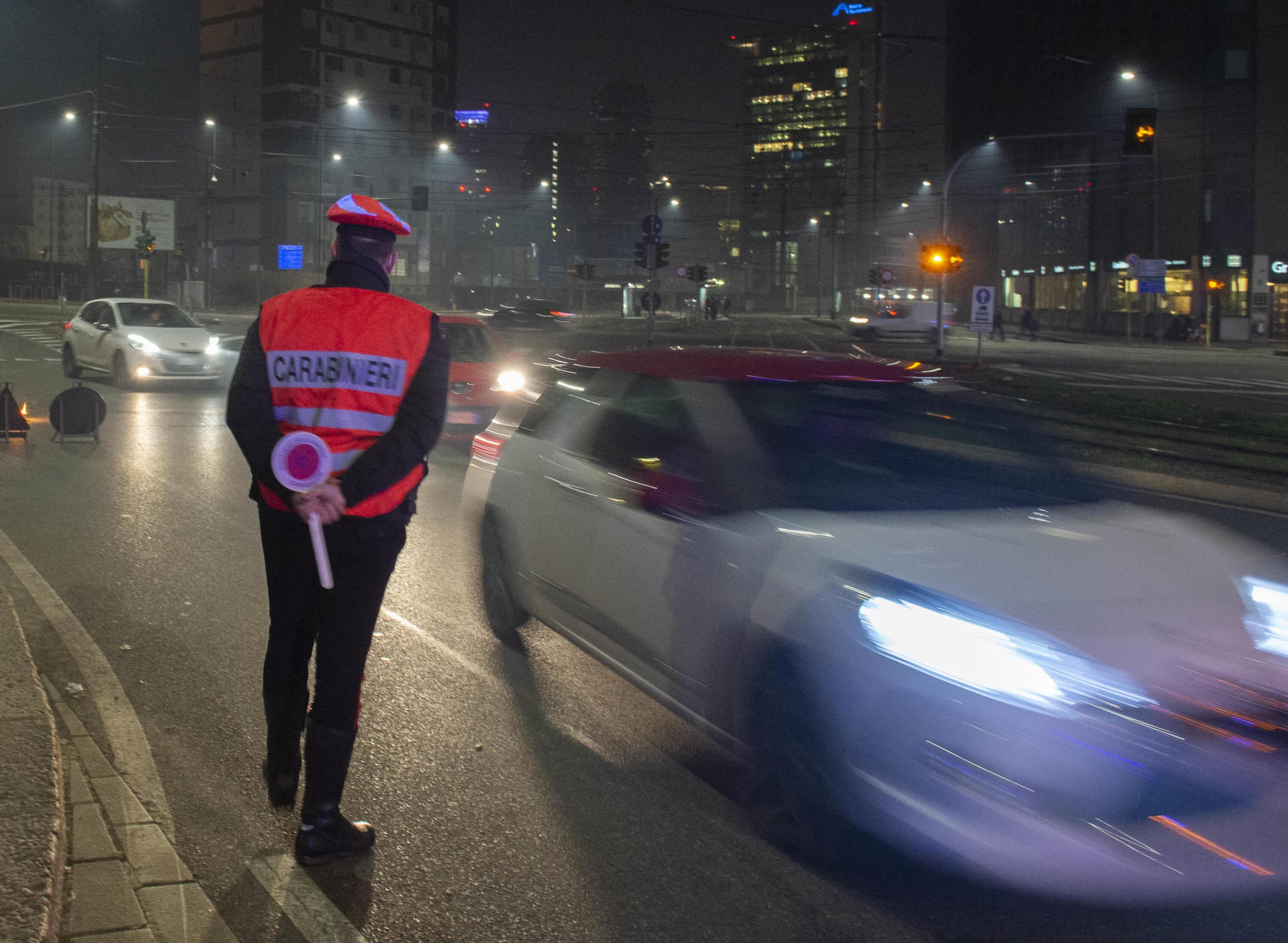 nuovo codice della strada multe patente e assicurazione cosa cambia davvero e da quando scattano le misure previste dalla riforma da Lanotiziagiornale.it nuovo codice della strada multe patente e assicurazione cosa cambia davvero e da quando scattano le misure previste dalla riforma